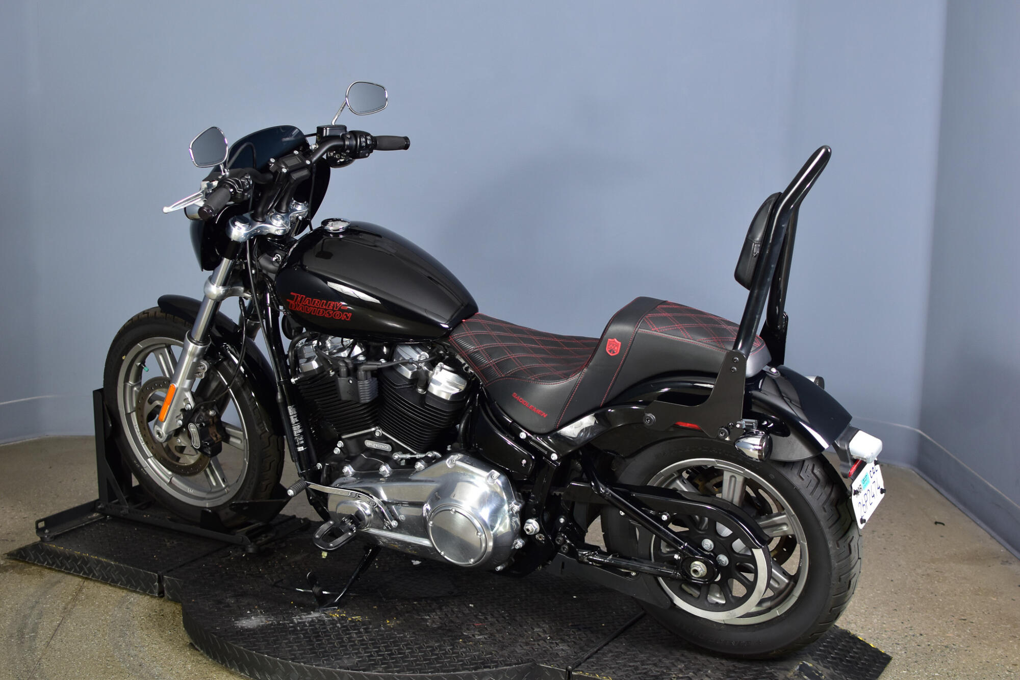 2023 Harley-Davidson® Softail® Standard FXST, photo 6