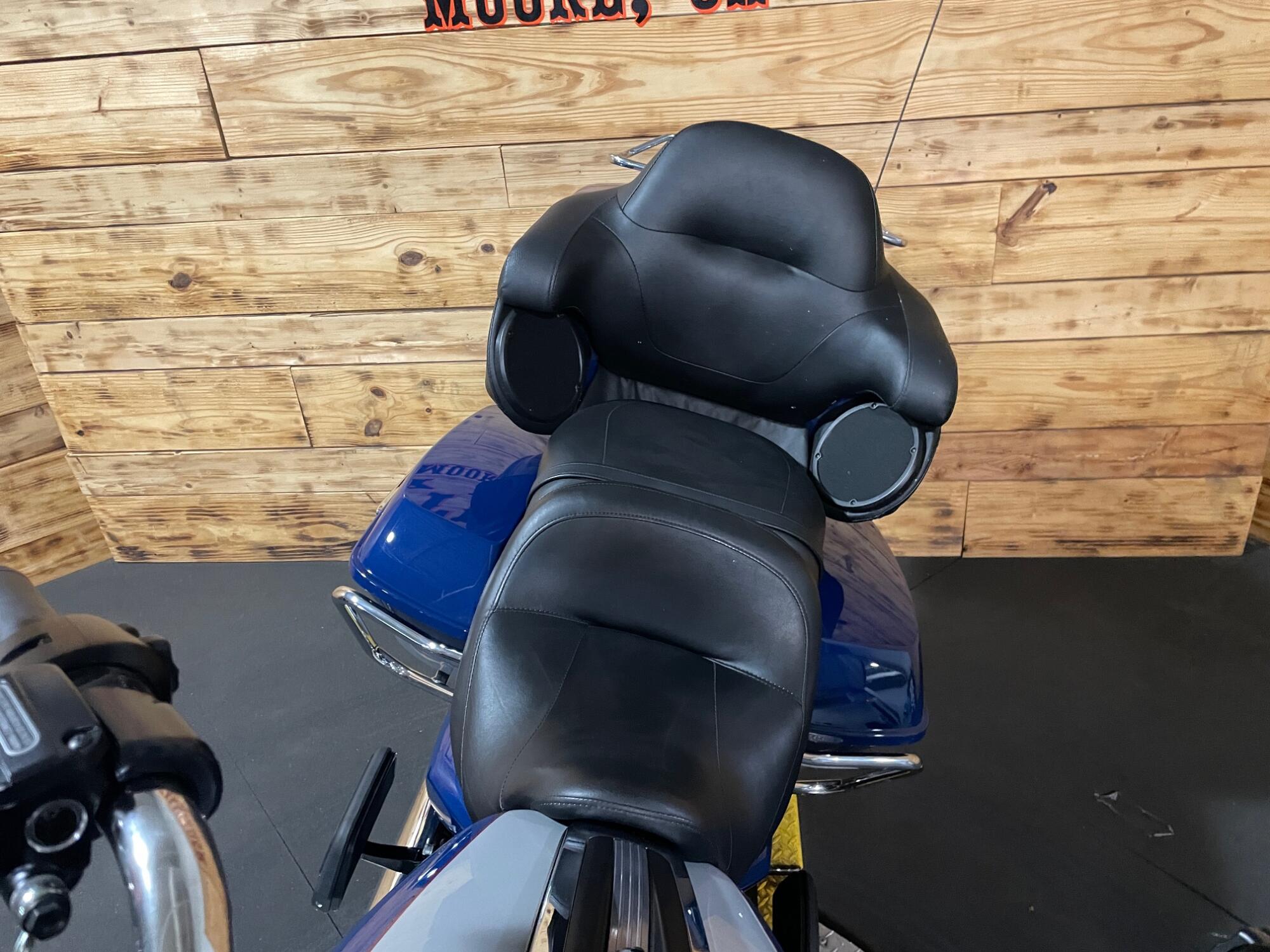2023 Harley-Davidson® Road Glide® Limited FLTRK, photo 7