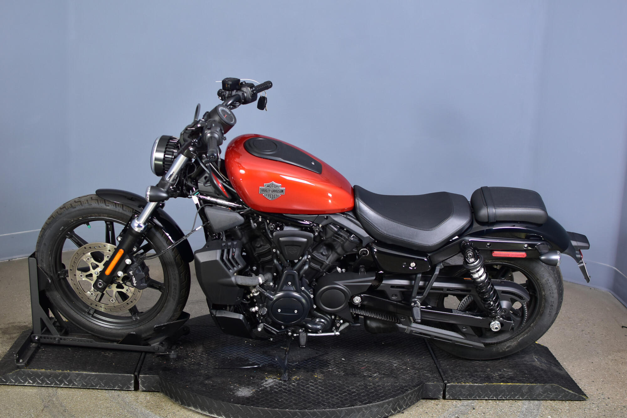 2025 Harley-Davidson® Nightster® RH975, photo 5