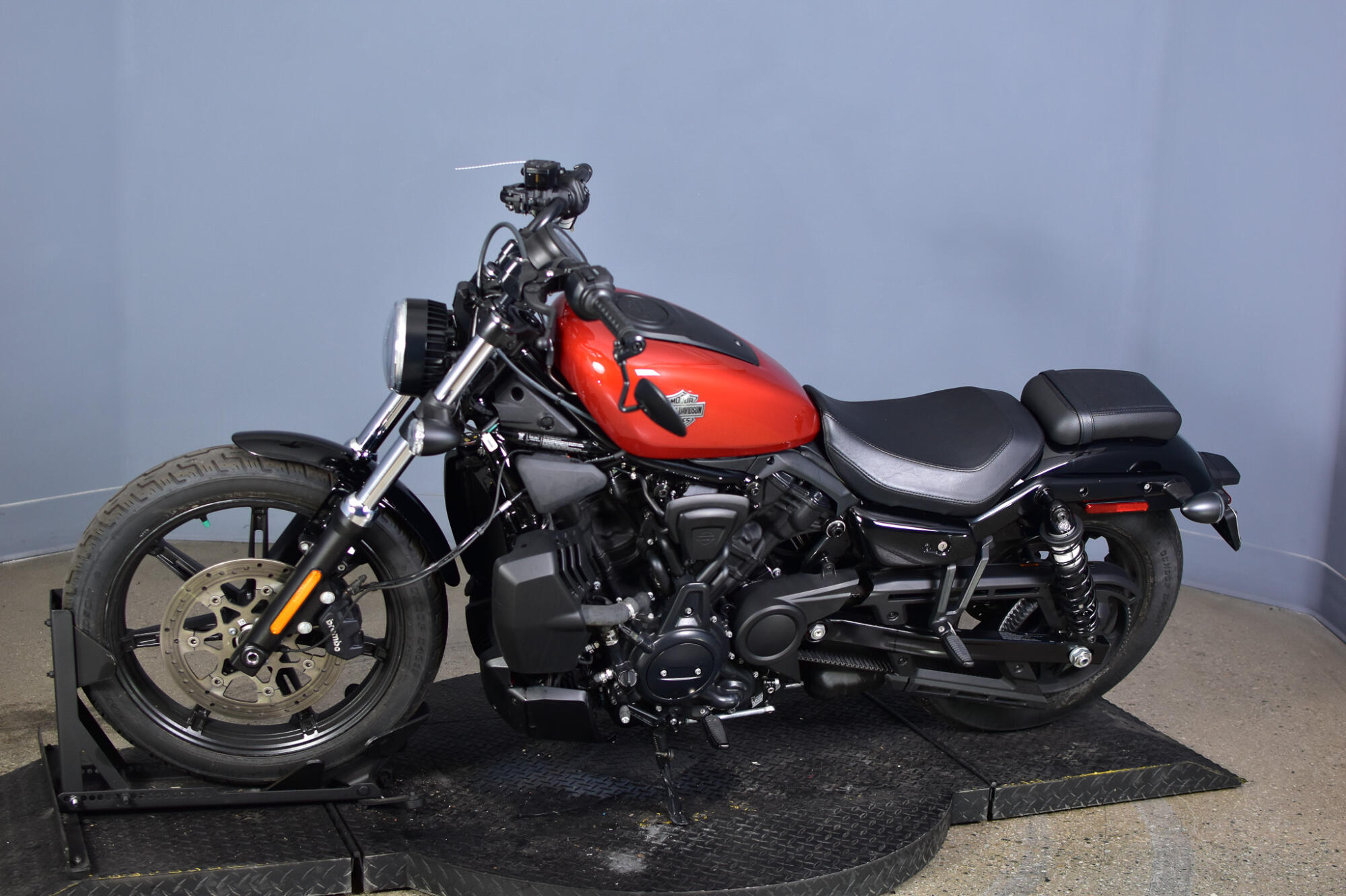 2025 Harley-Davidson® Nightster® RH975, photo 4