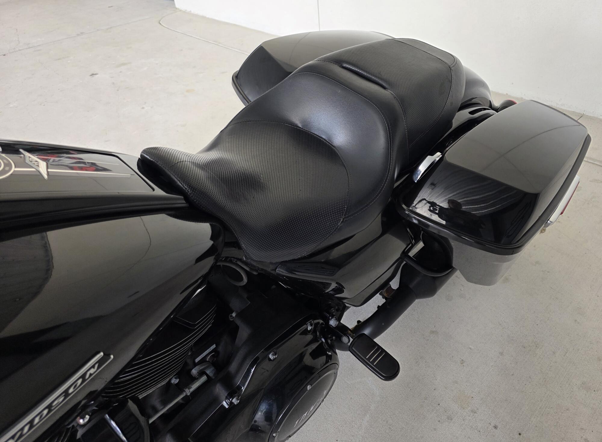 2019 Harley-Davidson® Road King® Special Vivid Black, photo 13