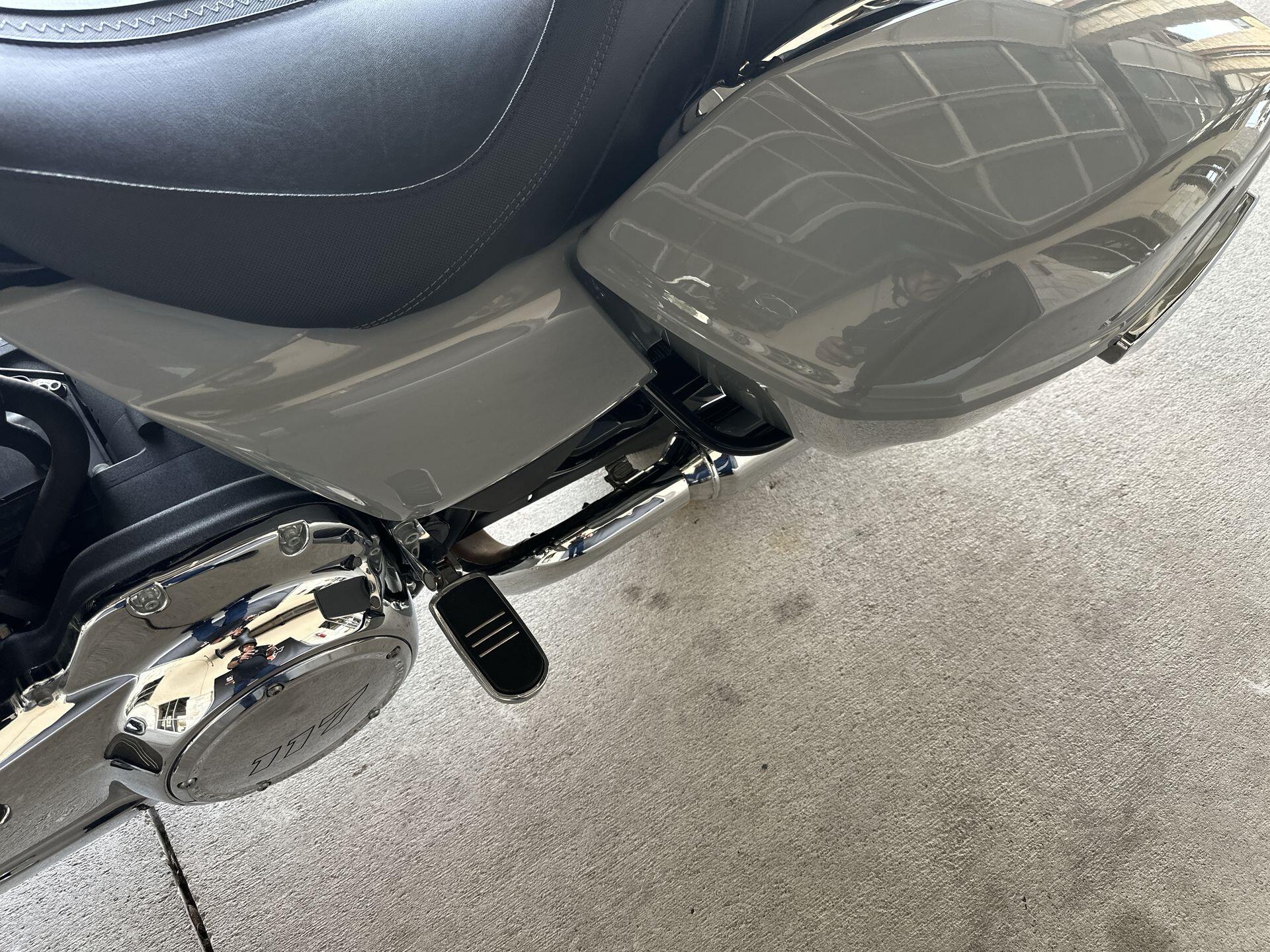 2025 Harley-Davidson® Road Glide™ FLTRX, photo 21