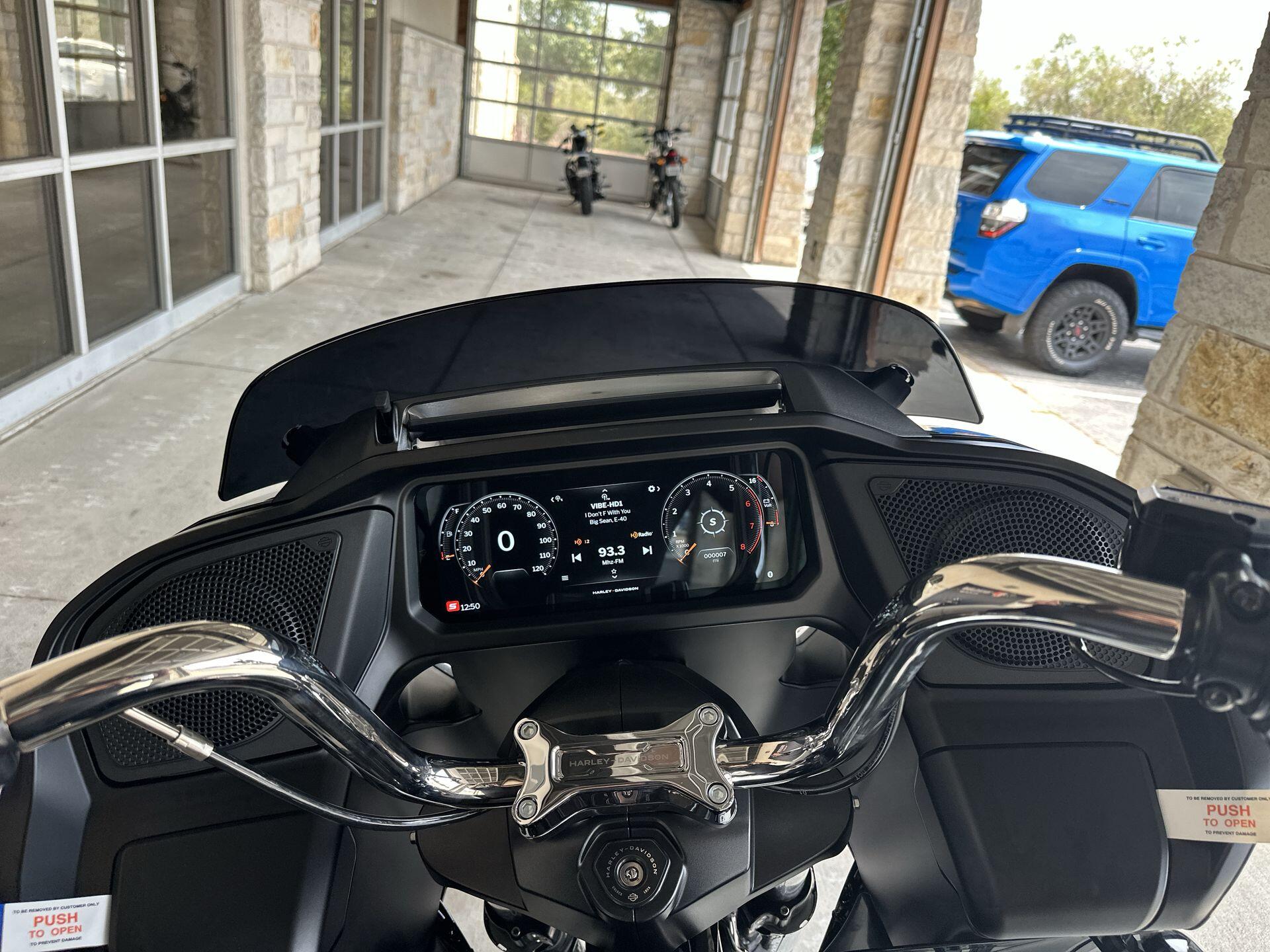 2026 Harley-Davidson® Road Glide® FLTRX, photo 23