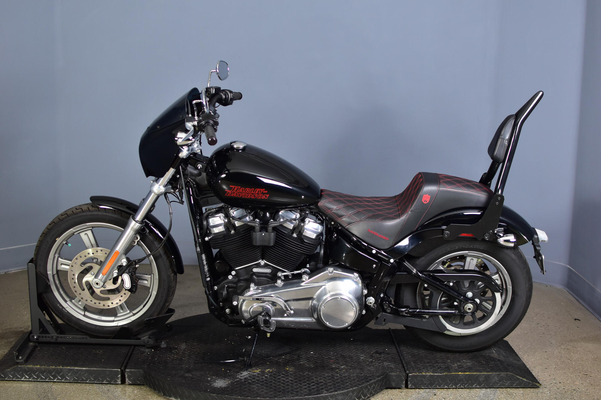 2023 Harley-Davidson® Softail® Standard FXST, photo 5