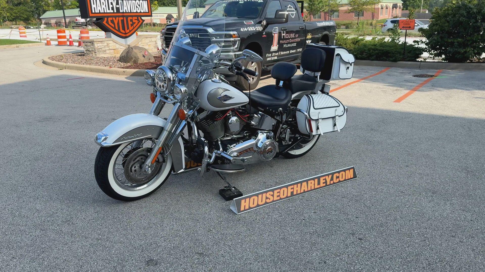 2009 Harley-Davidson® Heritage Softail® Classic Two-Tone White Gold Pearl/Pewter Pearl, photo 5