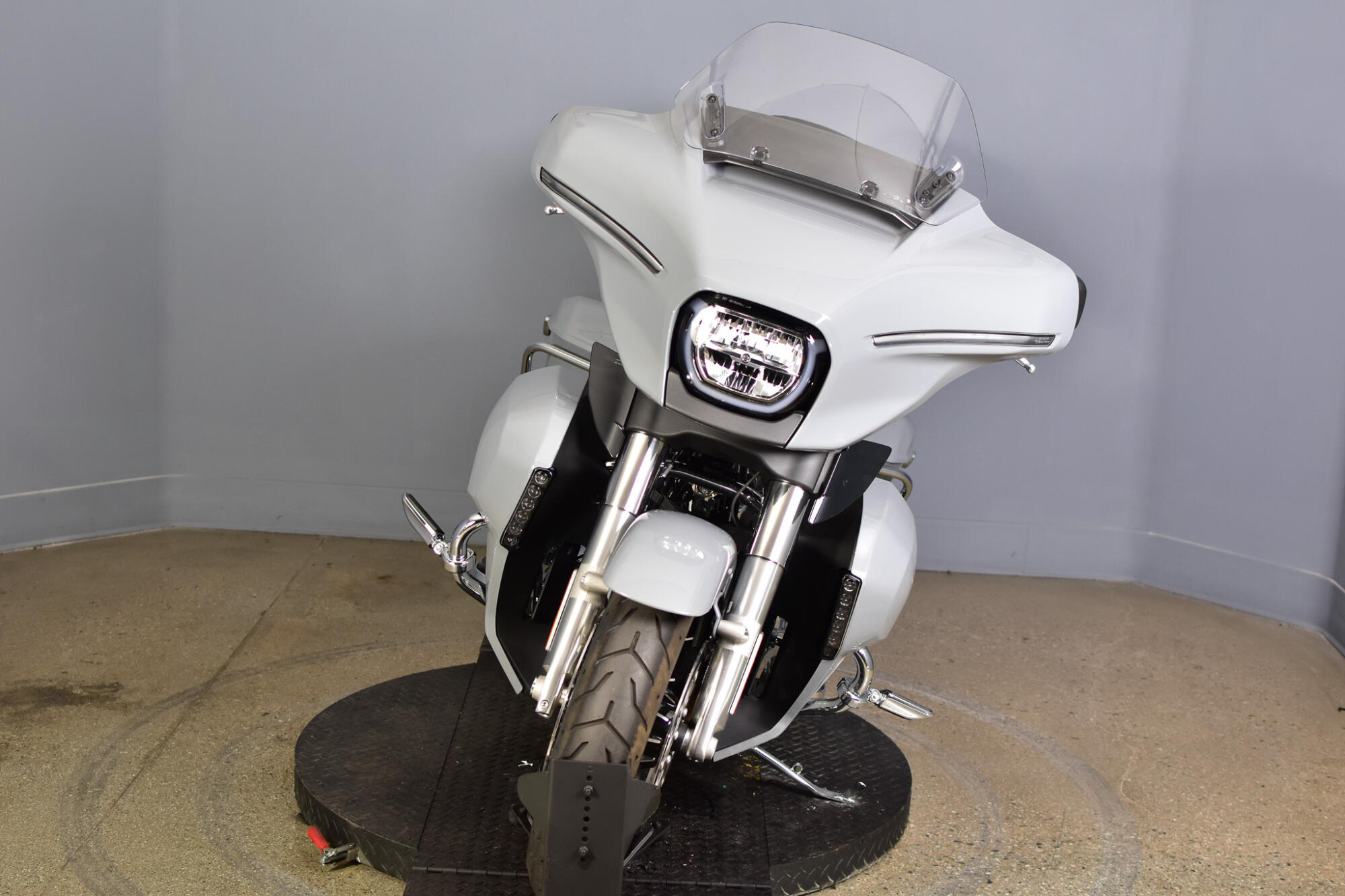 2026 Harley-Davidson® Street Glide Limited FLHXL, photo 3