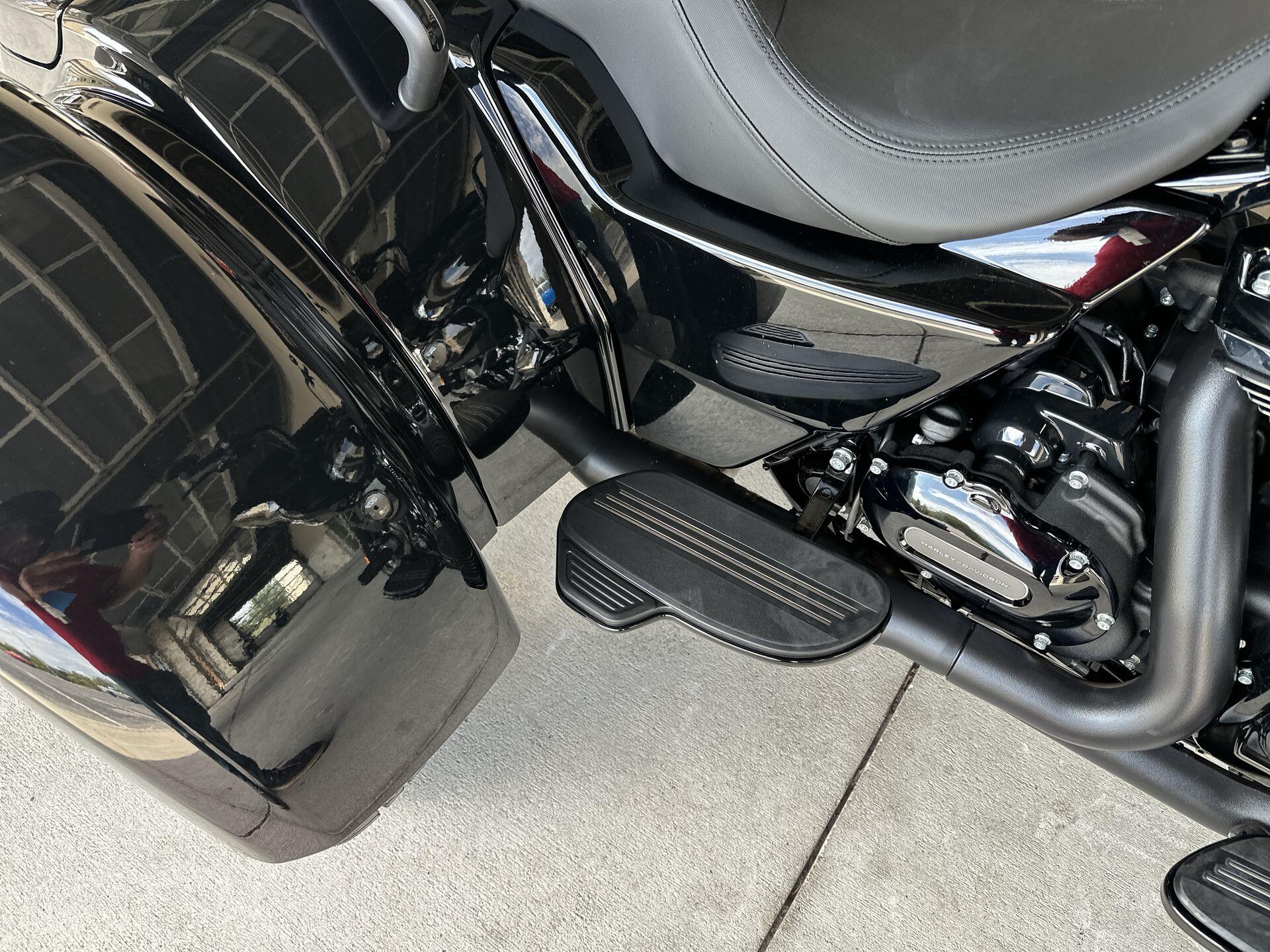 2026 Harley-Davidson® Road Glide 3 FLTRT, photo 18