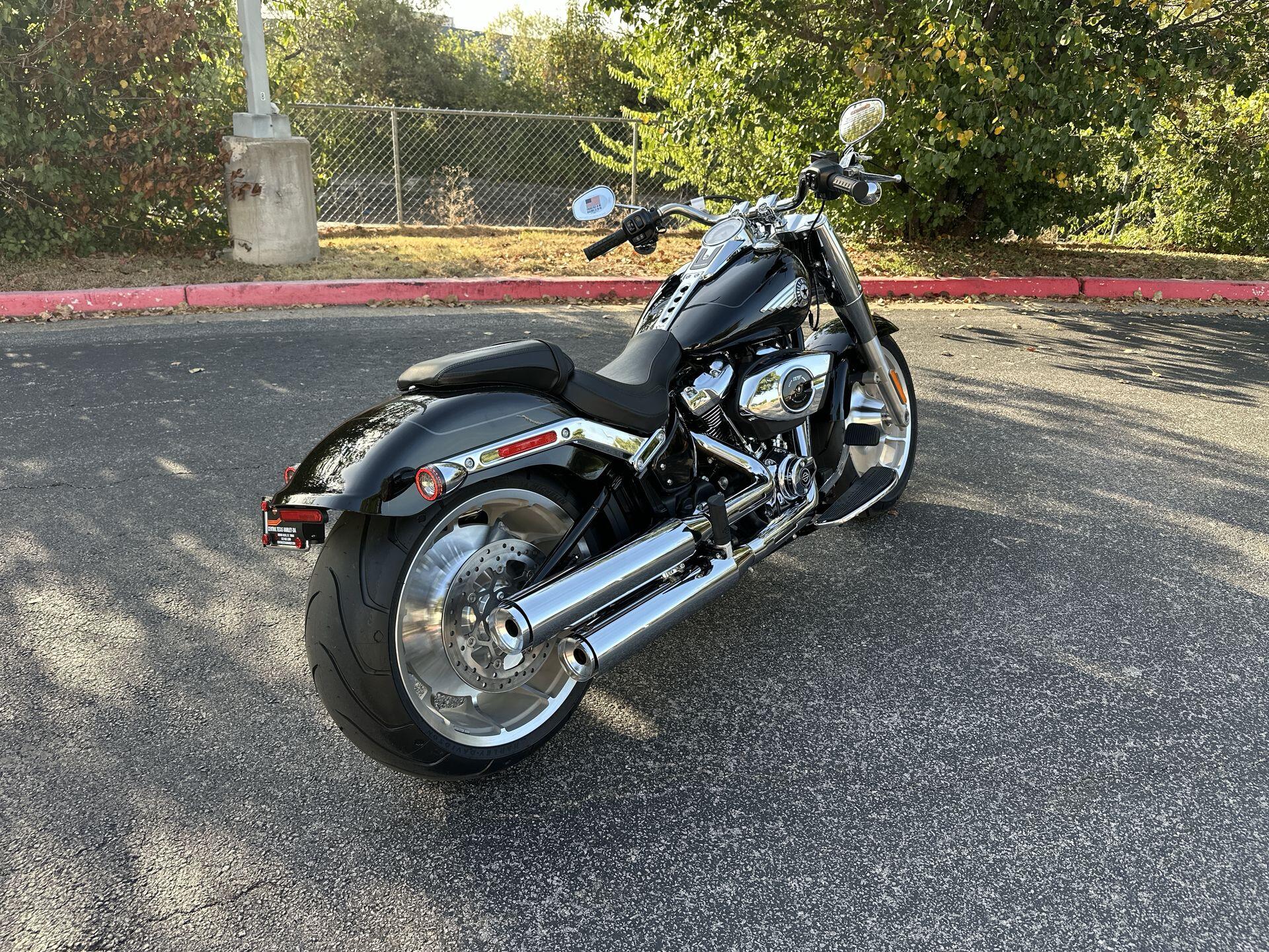 2026 Harley-Davidson® Fat Boy® FLFB, photo 10