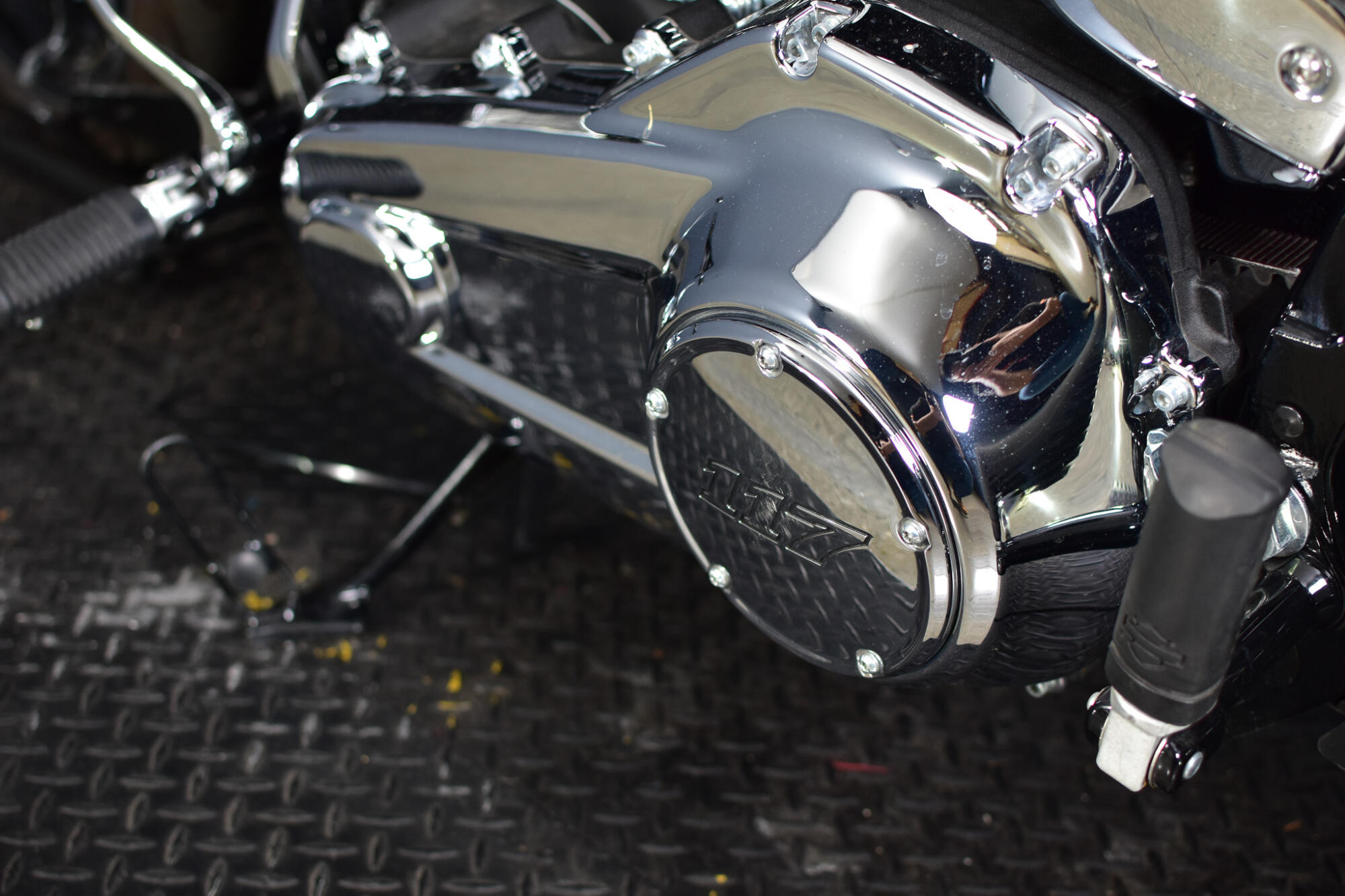 2023 Harley-Davidson® Breakout® Vivid Black, photo 11