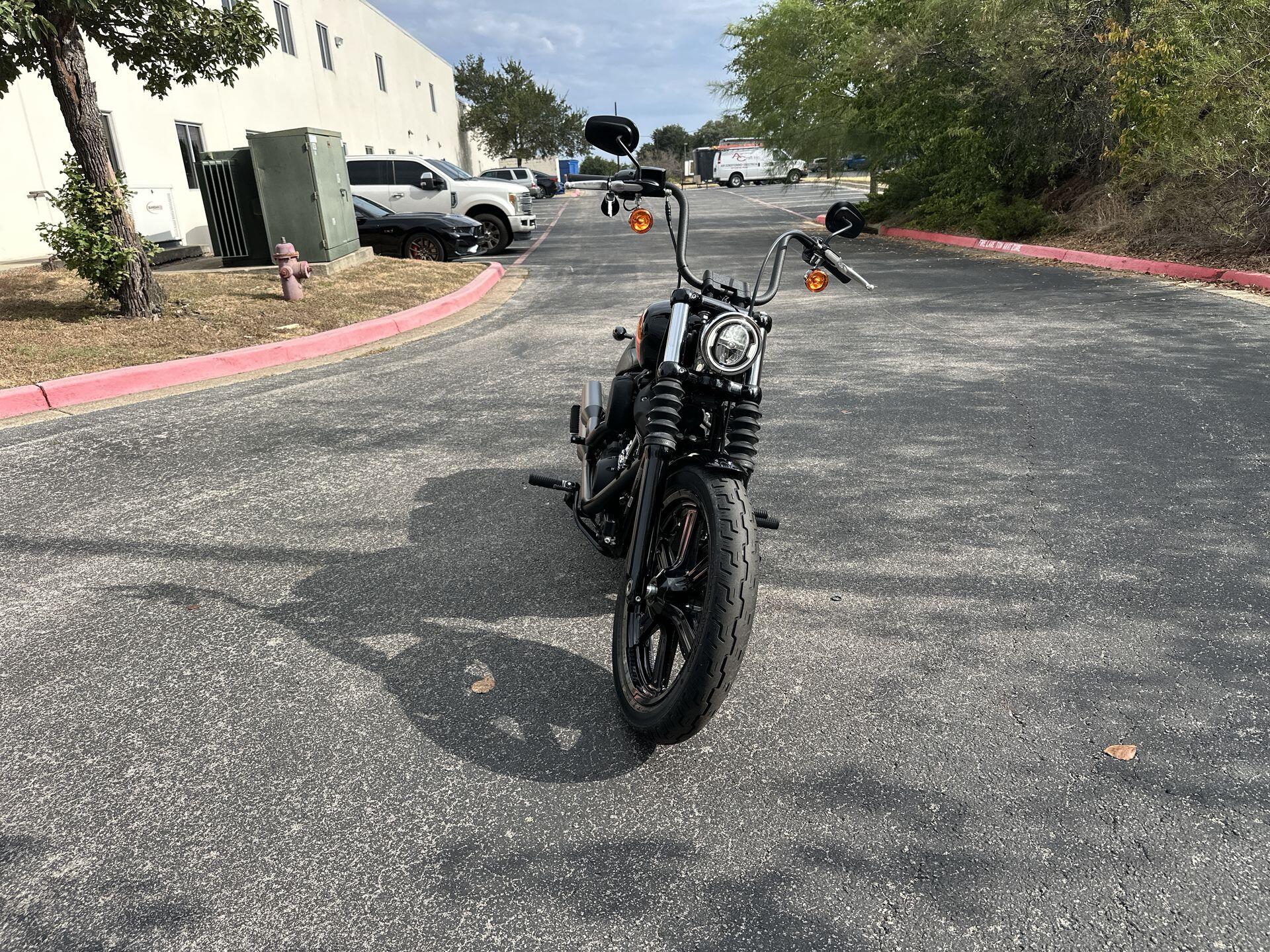 2023 Harley-Davidson® Street Bob® 114 FXBBS, photo 5
