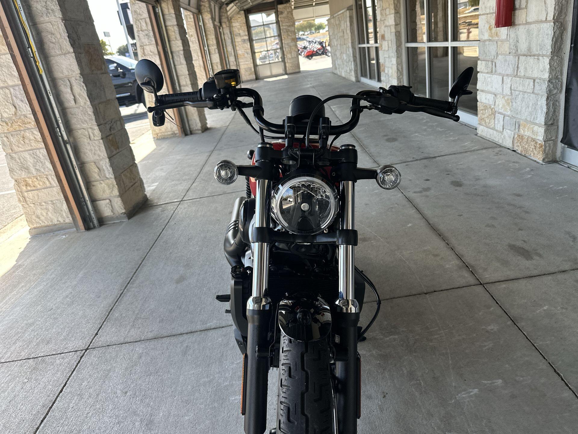 2023 Harley-Davidson® Nightster™ RH975, photo 11