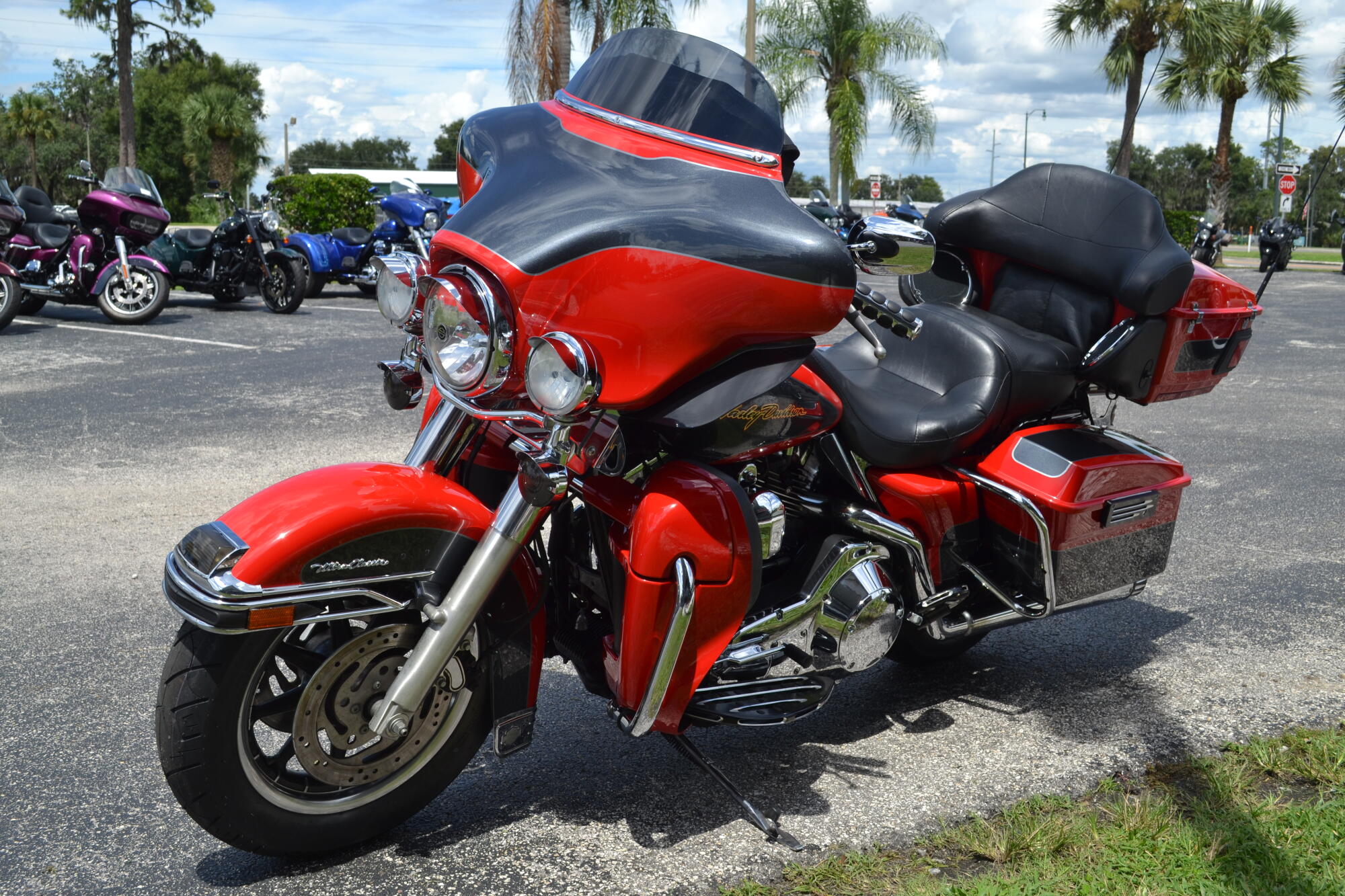 2006 Harley-Davidson® Electra Glide® Ultra Classic® - FLHTCU, photo 22
