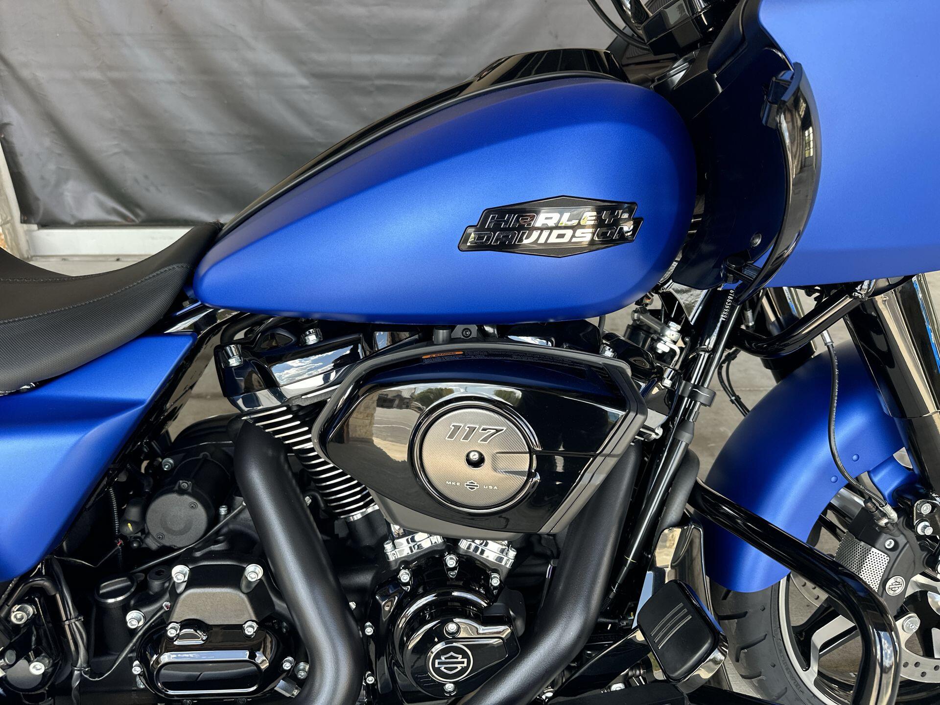 2026 Harley-Davidson® Road Glide® FLTRX, photo 14