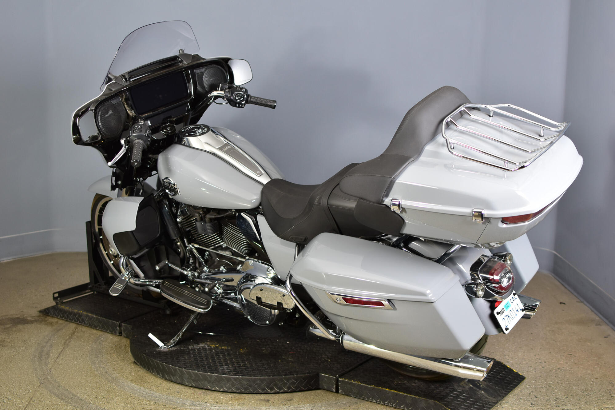 2026 Harley-Davidson® Street Glide Limited FLHXL, photo 6