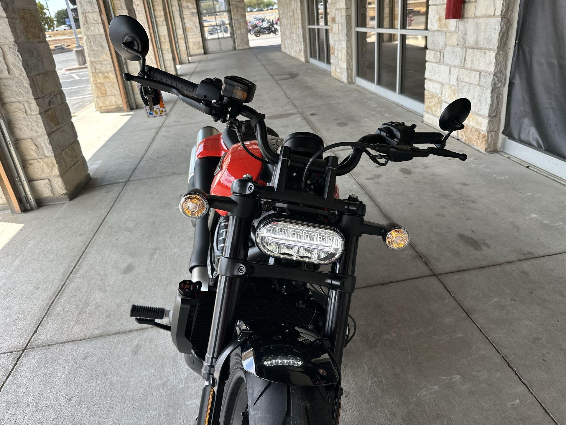 2026 Harley-Davidson® Sportster® S RH1250S, photo 11