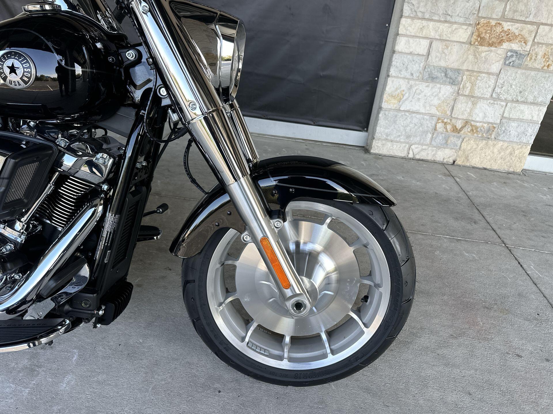 2026 Harley-Davidson® Fat Boy® FLFB, photo 12