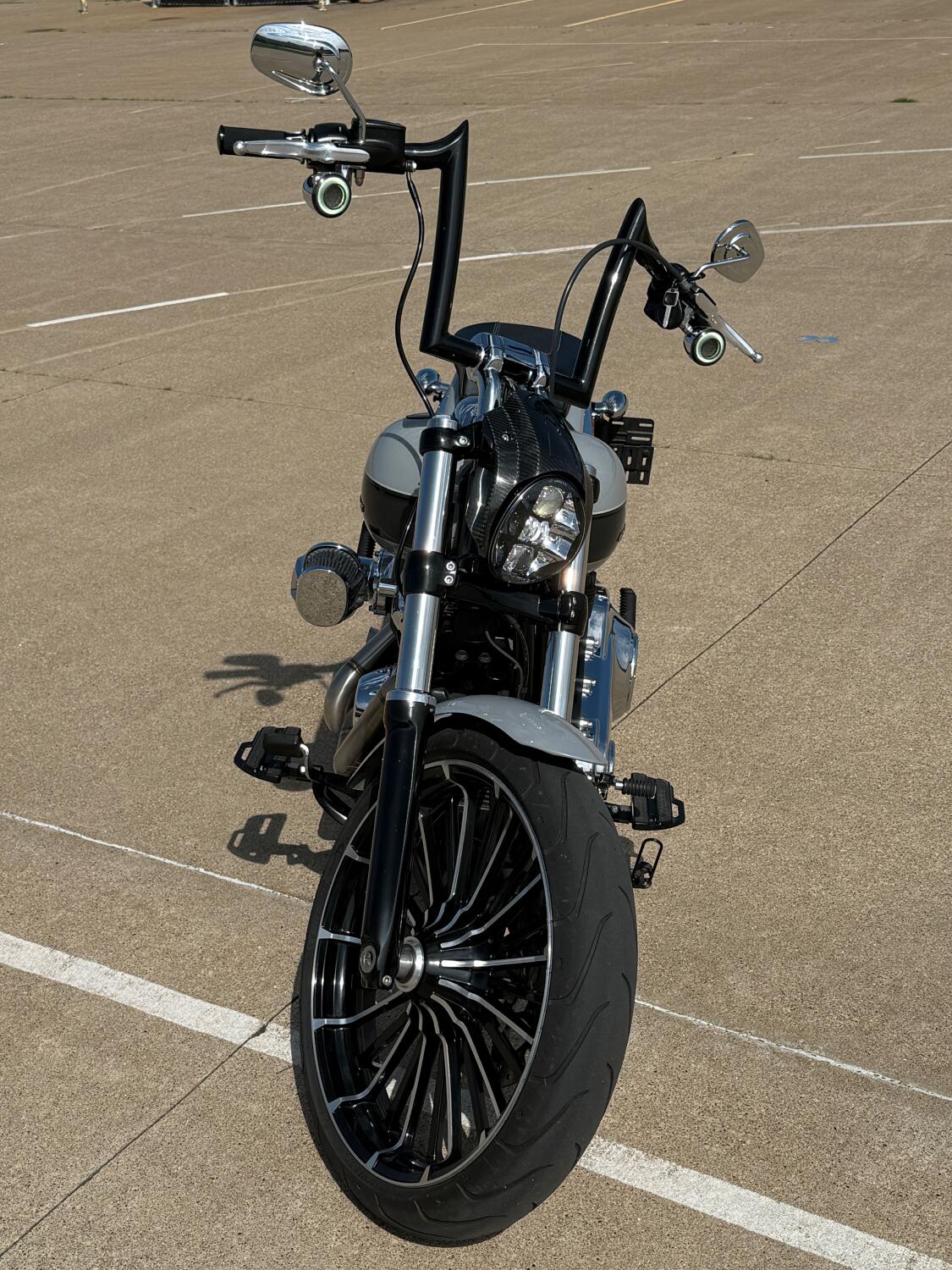 2024 Harley-Davidson® Breakout® 117 Billiard Gray, photo 3