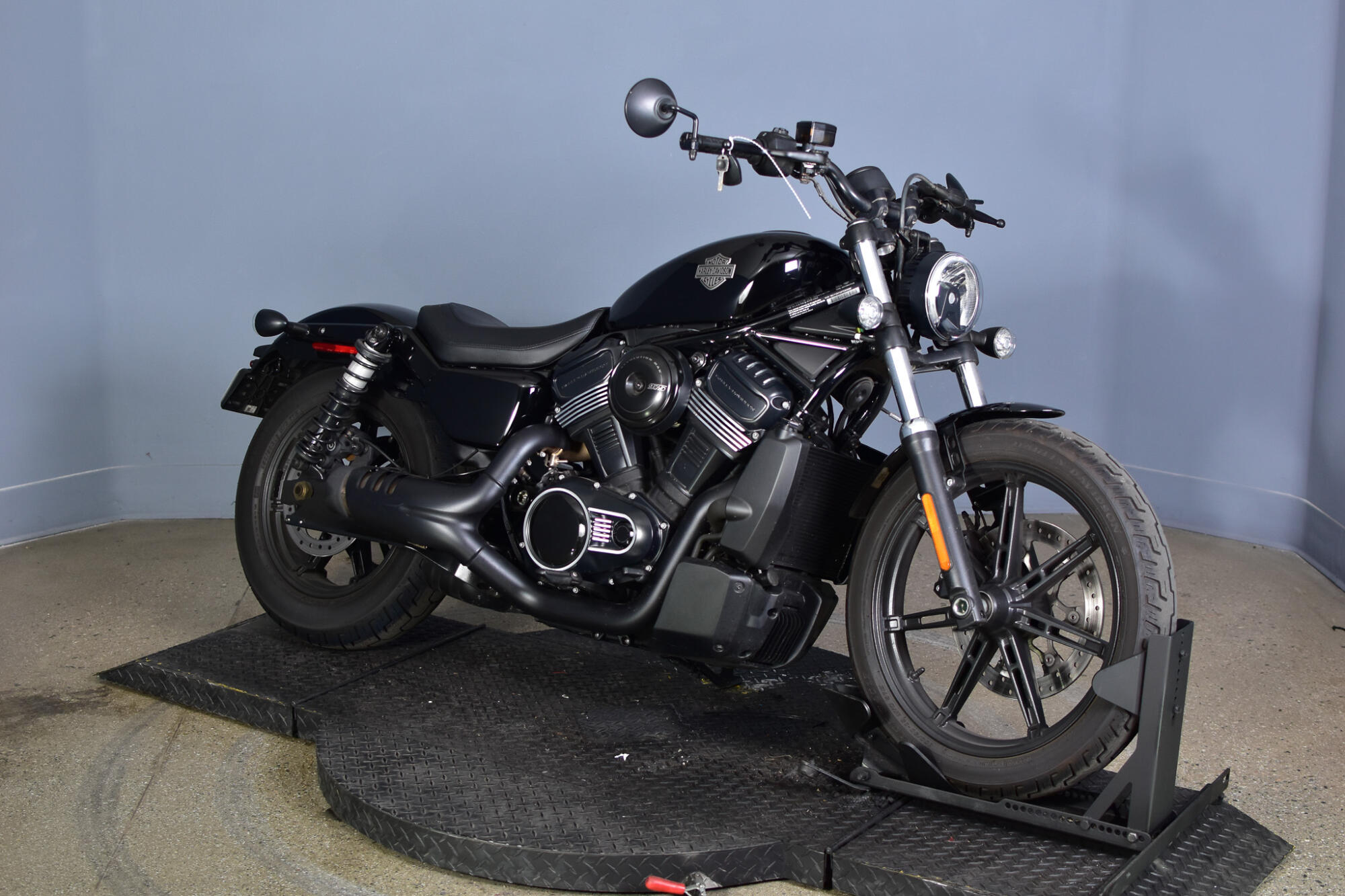 2026 Harley-Davidson® Nightster™ RH975, photo 2
