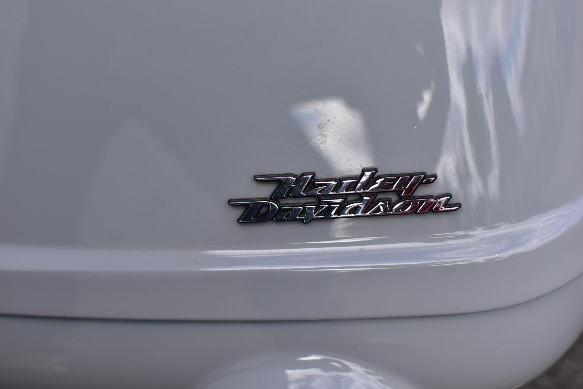 2024 Harley-Davidson® Road Glide® 3 Atlas Silver Metallic – Black Finish, photo 7