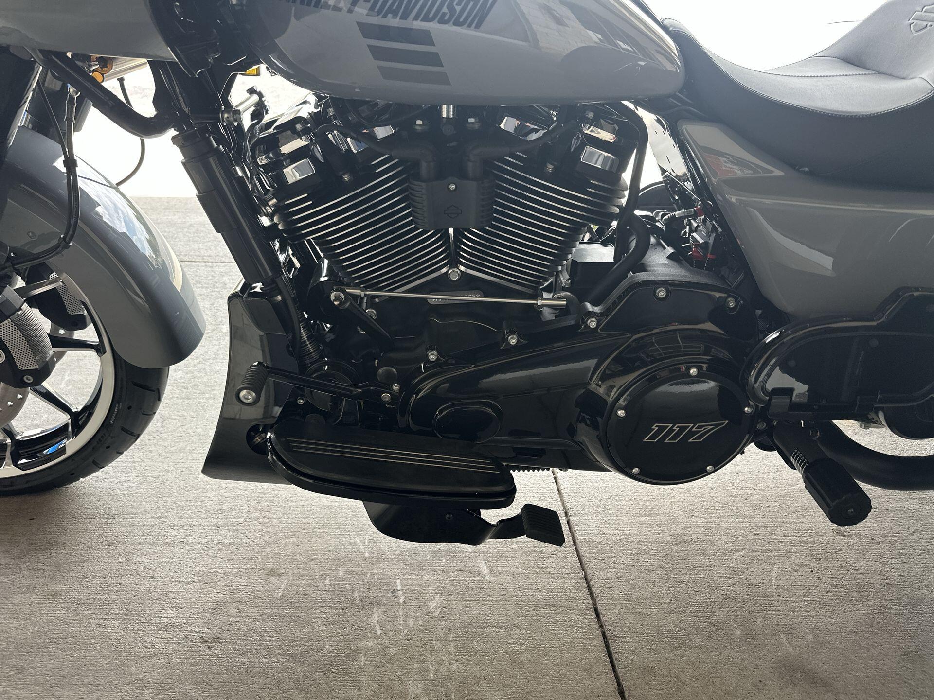 2026 Harley-Davidson® Road Glide 3 FLTRT, photo 13
