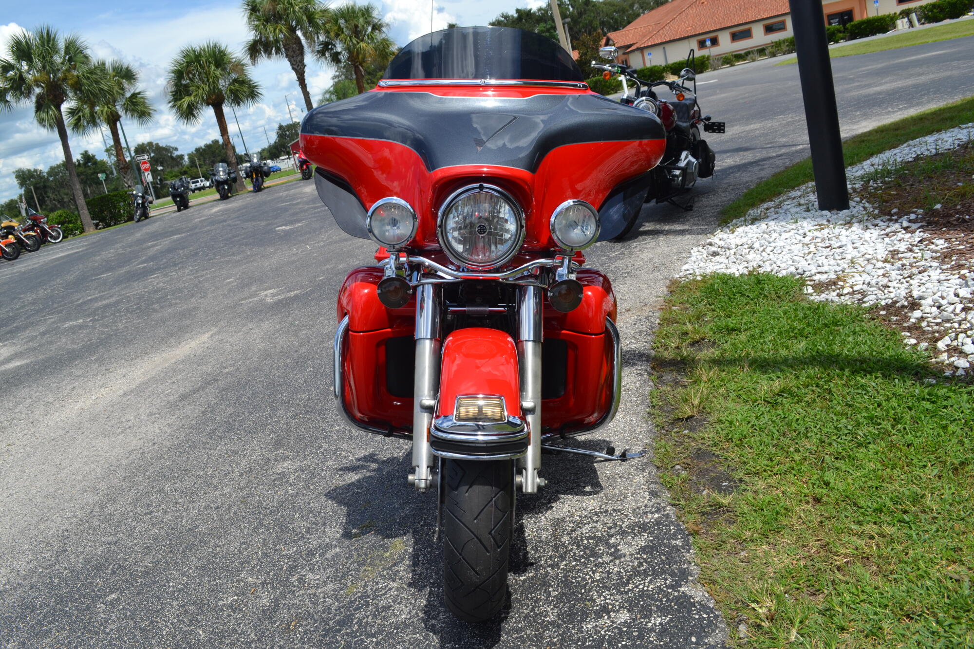 2006 Harley-Davidson® Electra Glide® Ultra Classic® - FLHTCU, photo 23