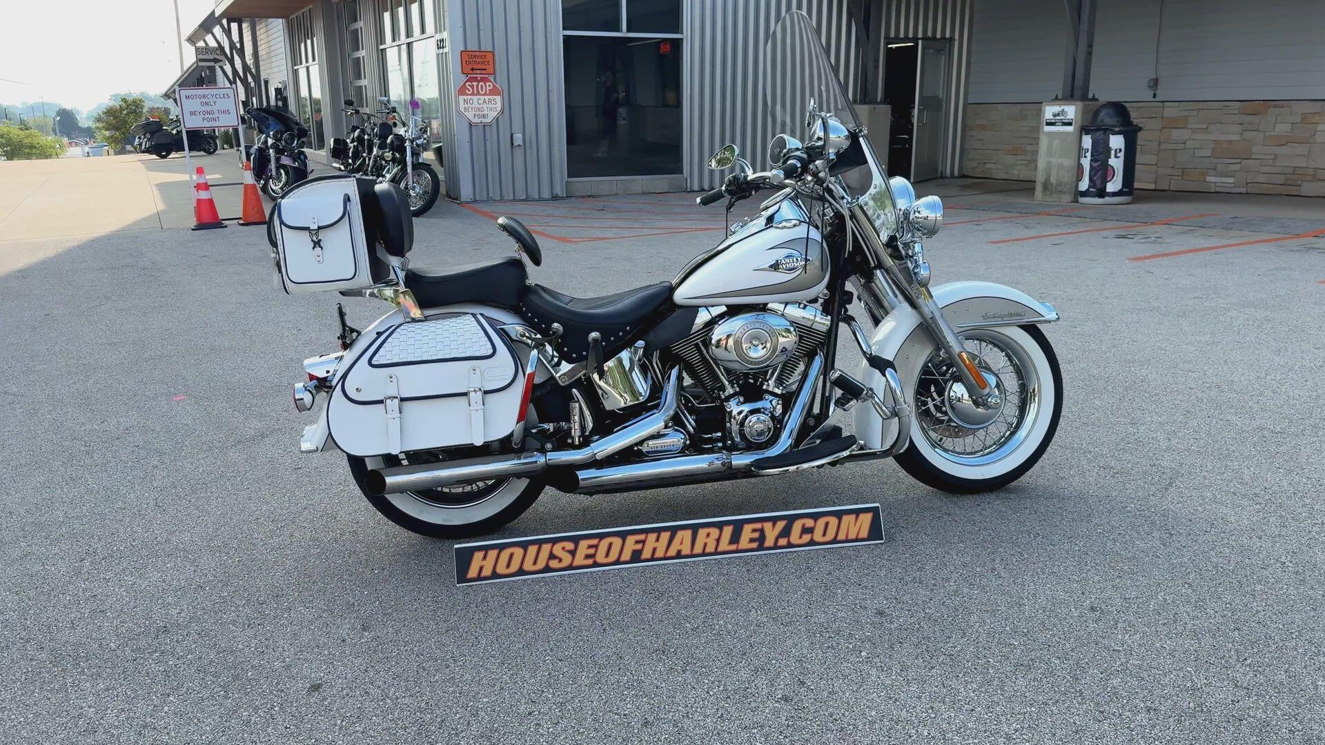 2009 Harley-Davidson® Heritage Softail® Classic Two-Tone White Gold Pearl/Pewter Pearl, photo 11
