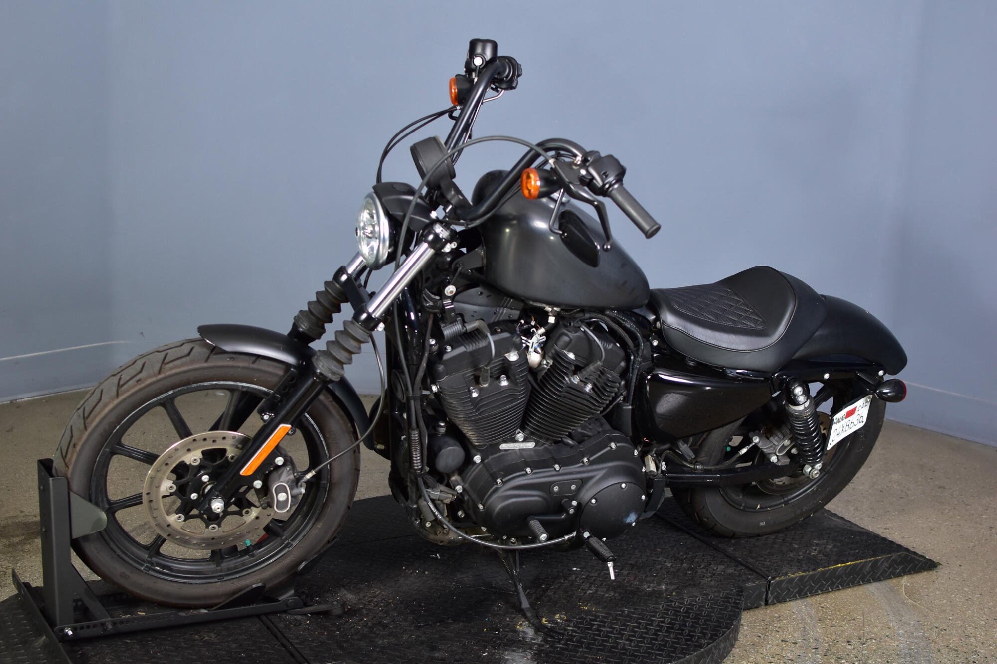 2019 Harley-Davidson® Iron 1200™ BLACK DENIM, photo 4