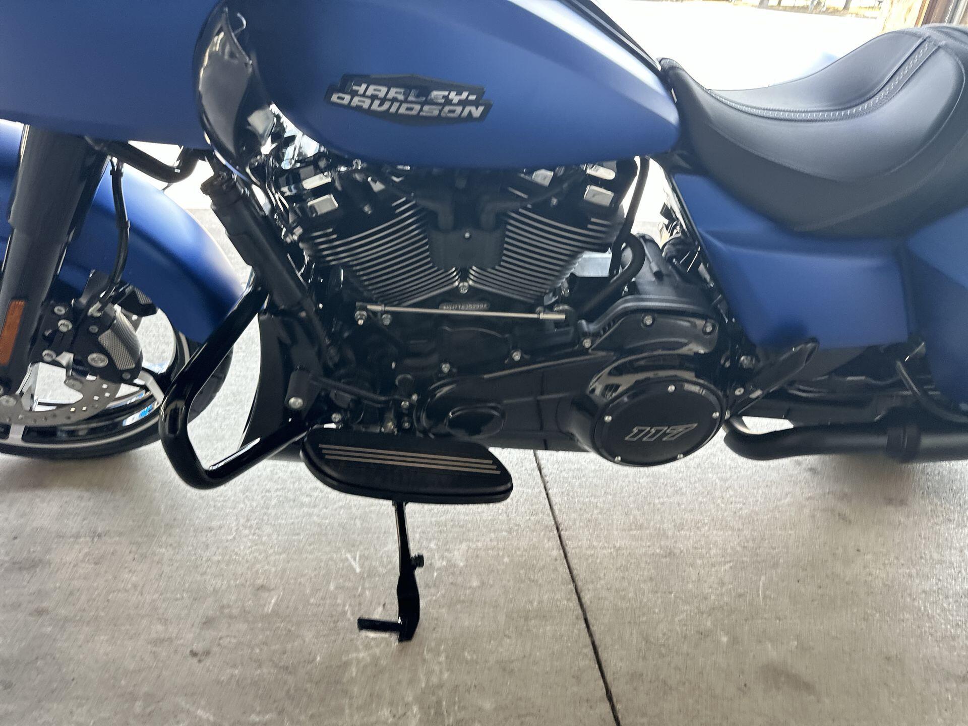 2026 Harley-Davidson® Road Glide® FLTRX, photo 13