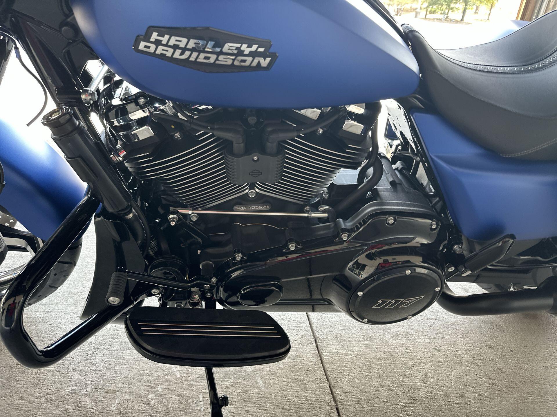 2026 Harley-Davidson® Street Glide® FLHX, photo 13