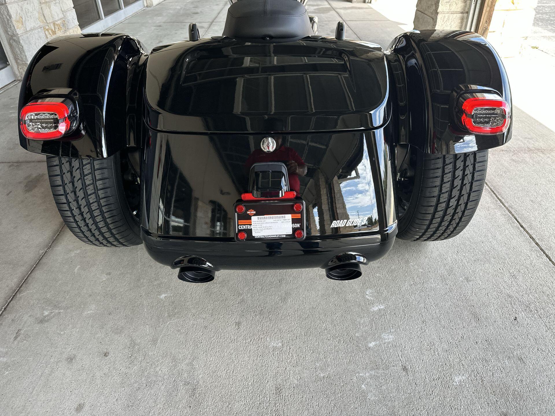 2026 Harley-Davidson® Road Glide 3 FLTRT, photo 16