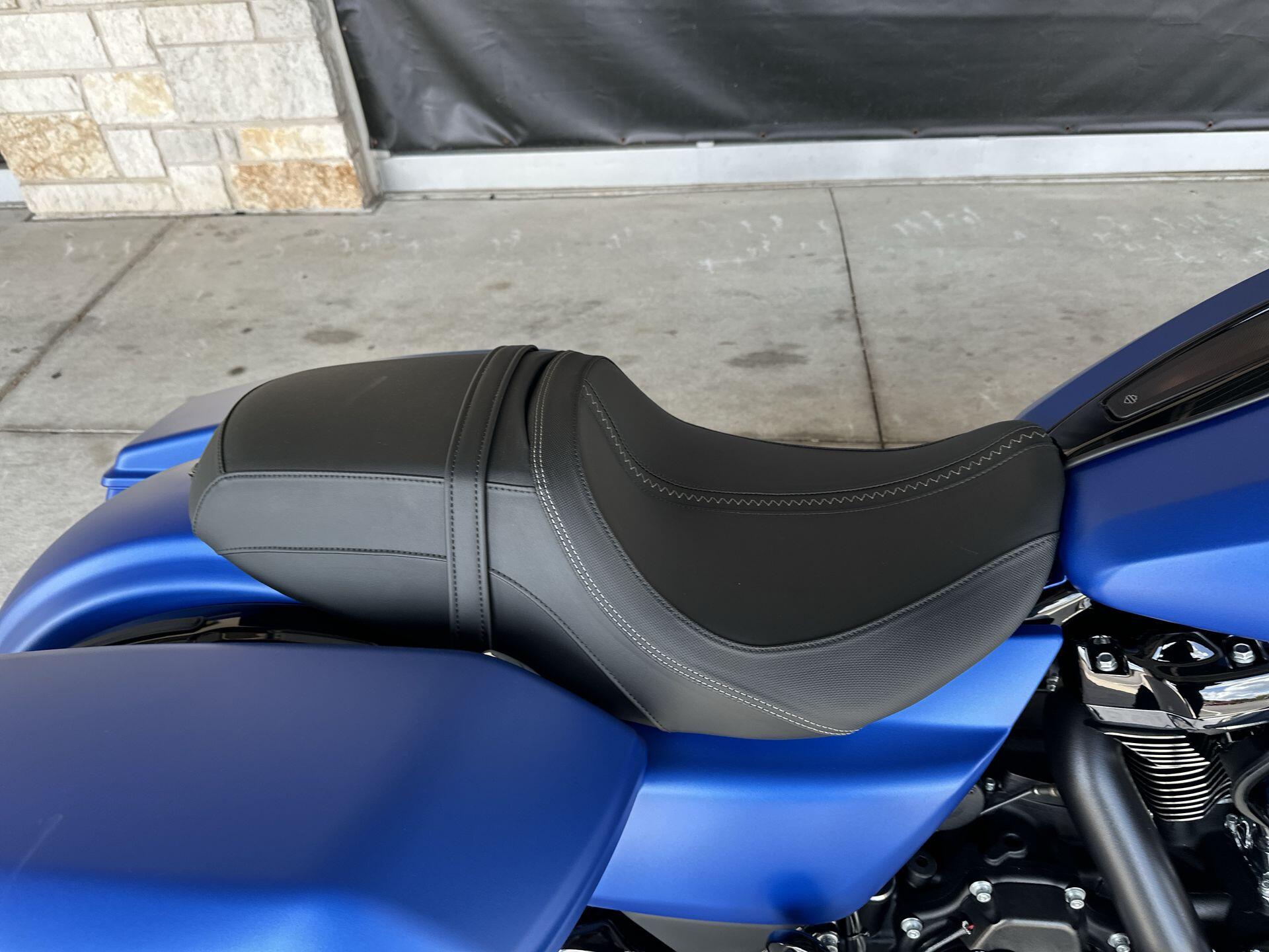 2026 Harley-Davidson® Road Glide® FLTRX, photo 15