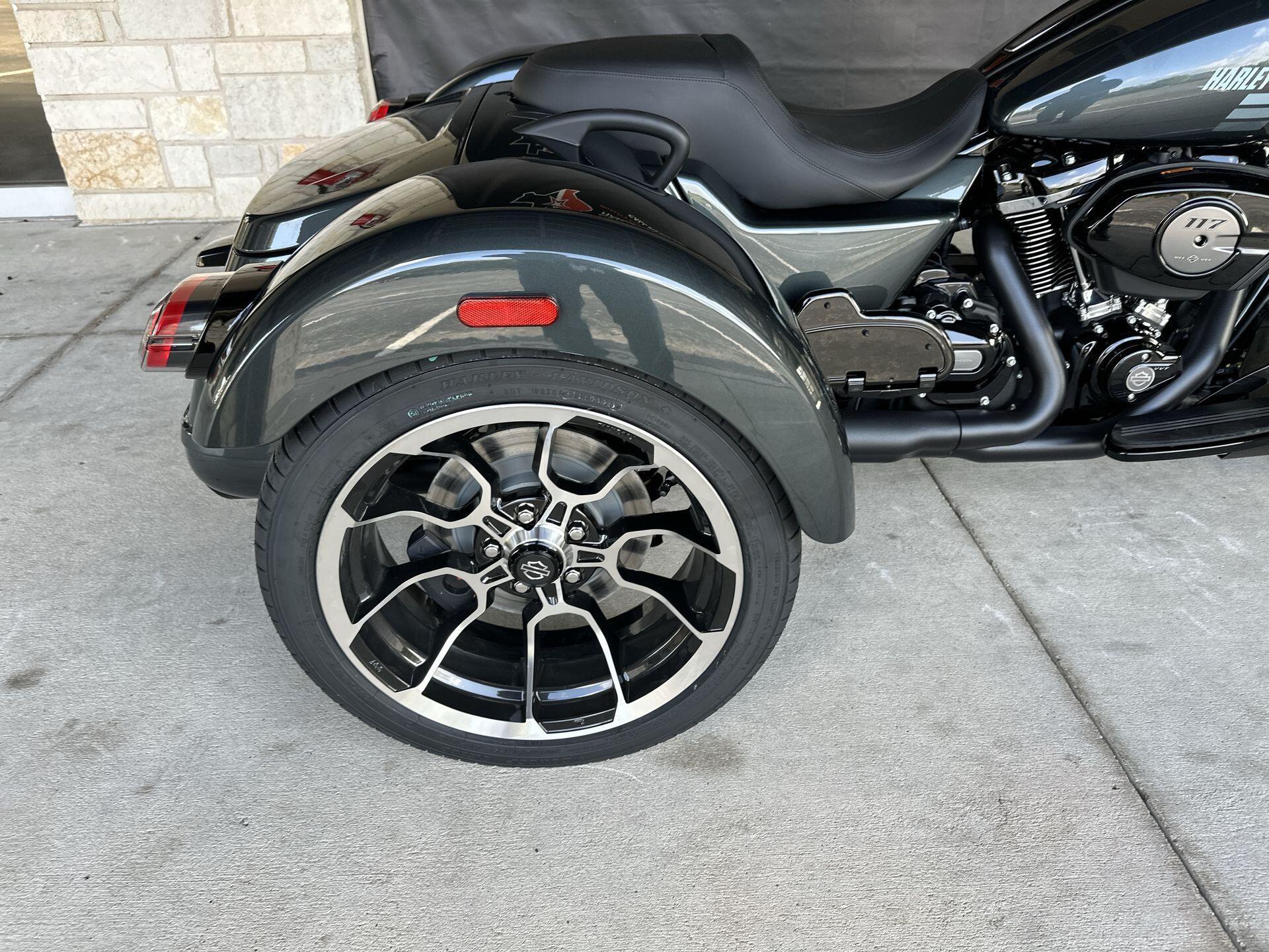 2026 Harley-Davidson® Road Glide 3 FLTRT, photo 19