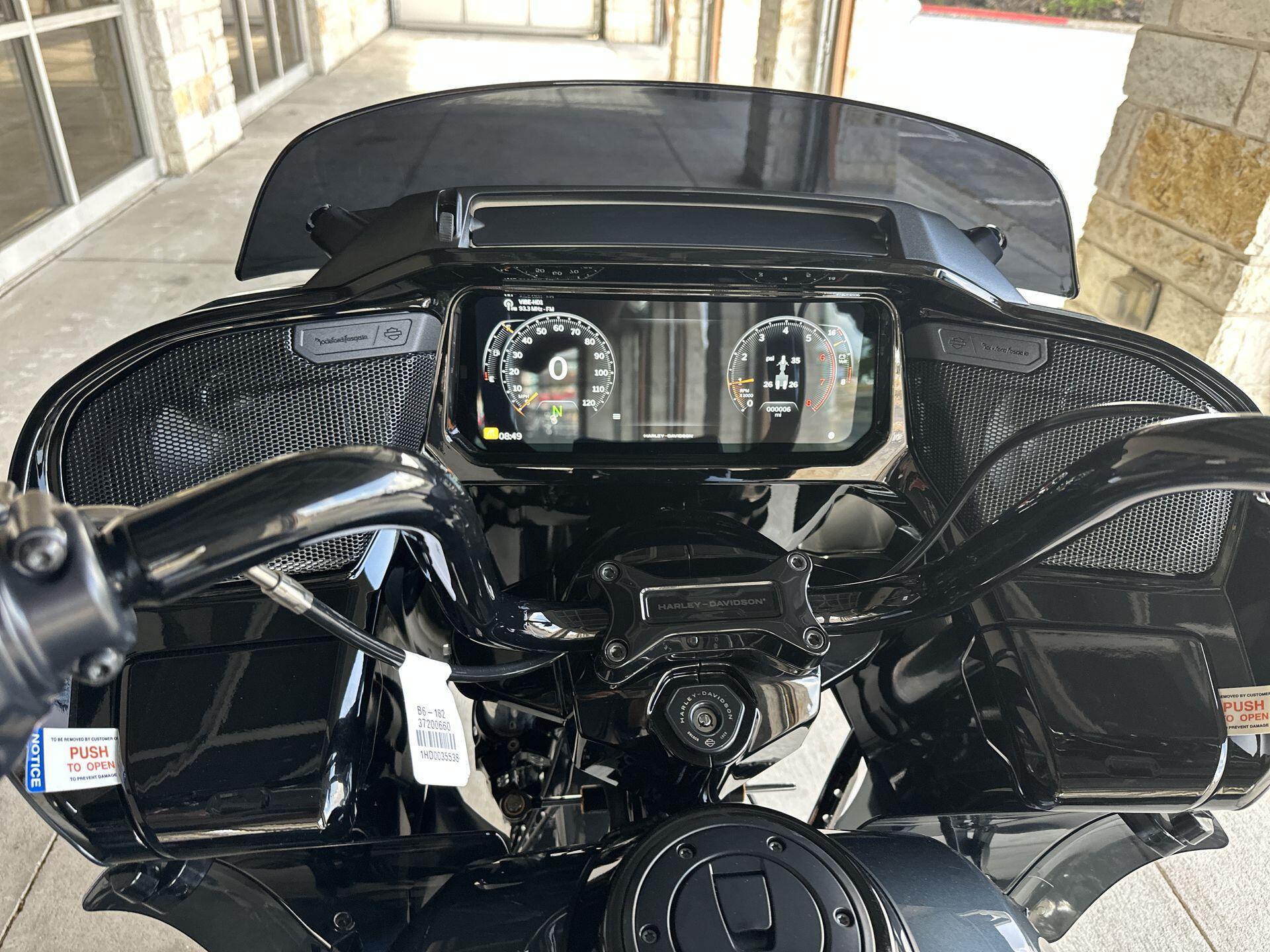 2026 Harley-Davidson® Road Glide 3 FLTRT, photo 23