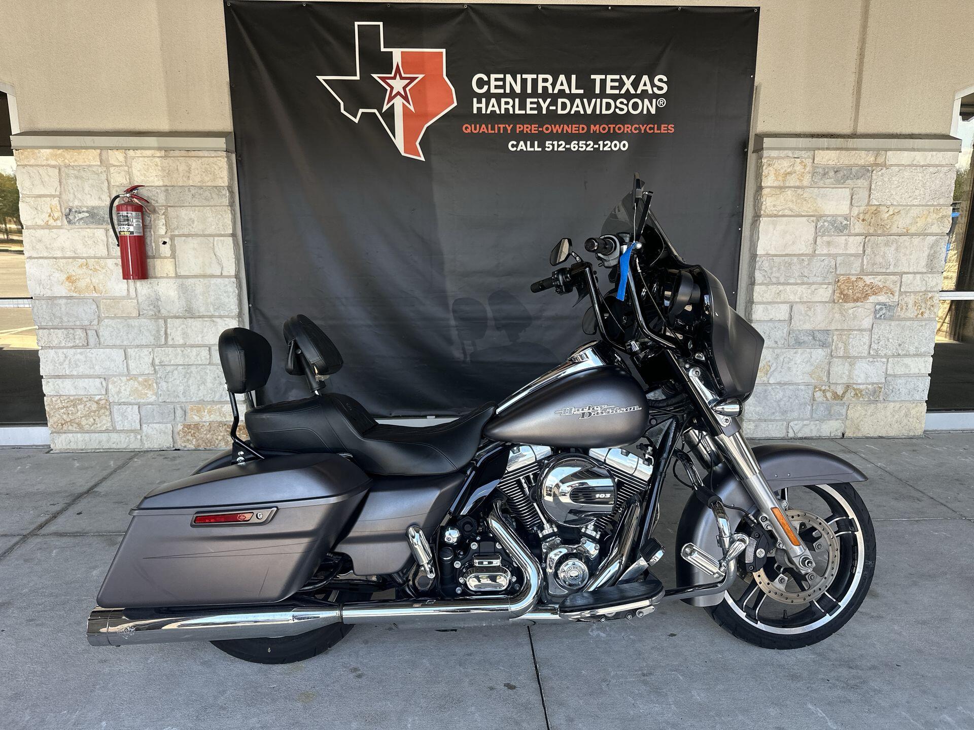 2016 Harley-Davidson® Street Glide® Special FLHXS