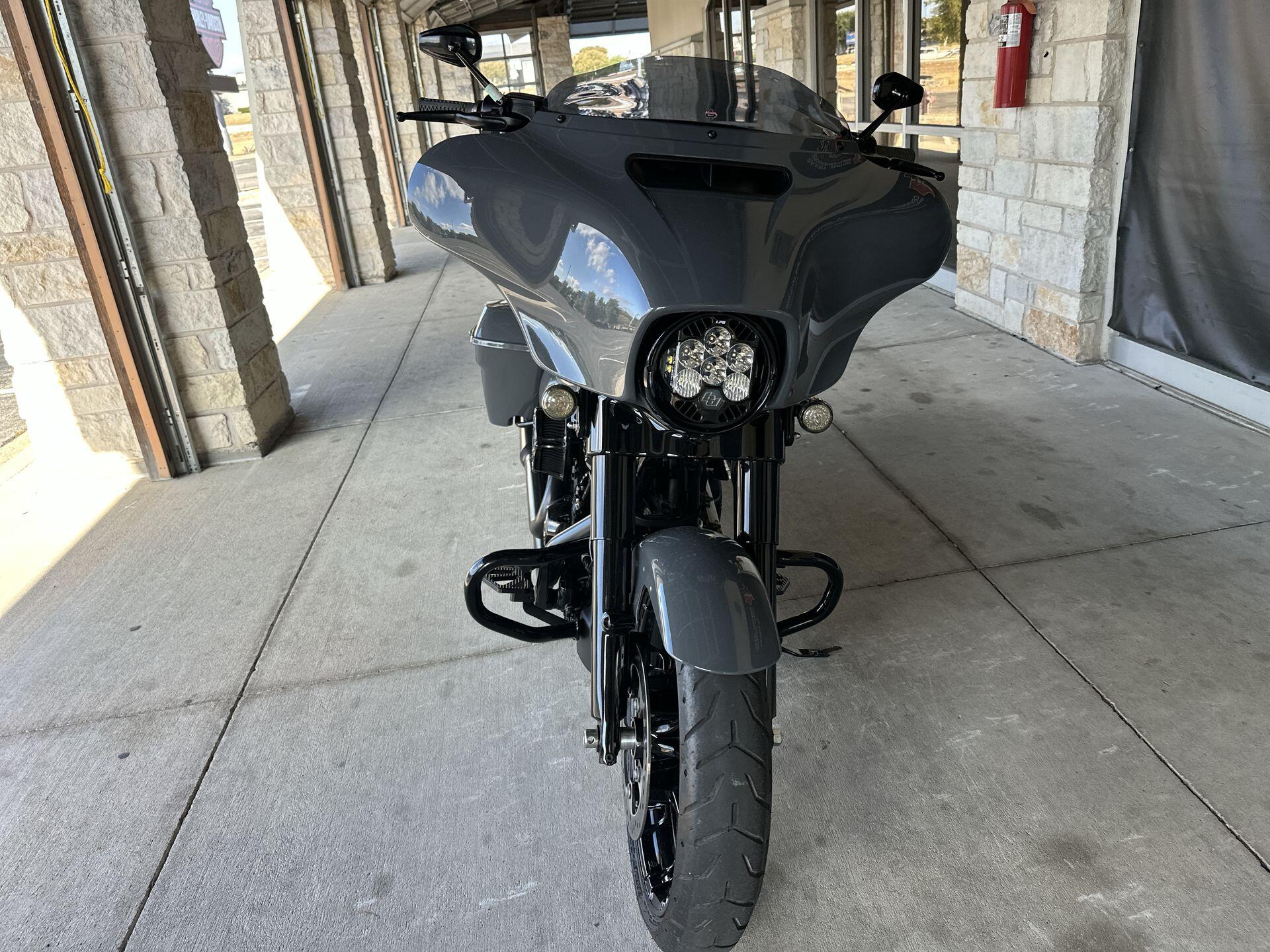 2022 Harley-Davidson® Street Glide® Special FLHXS, photo 11