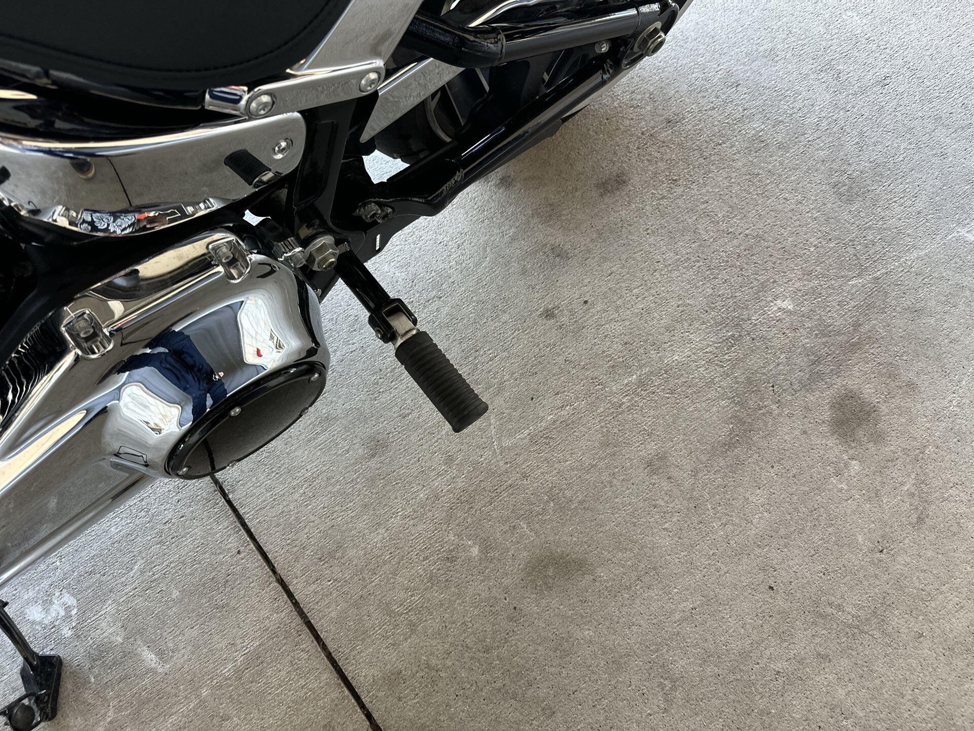 2025 Harley-Davidson® Breakout™ FXBR, photo 19