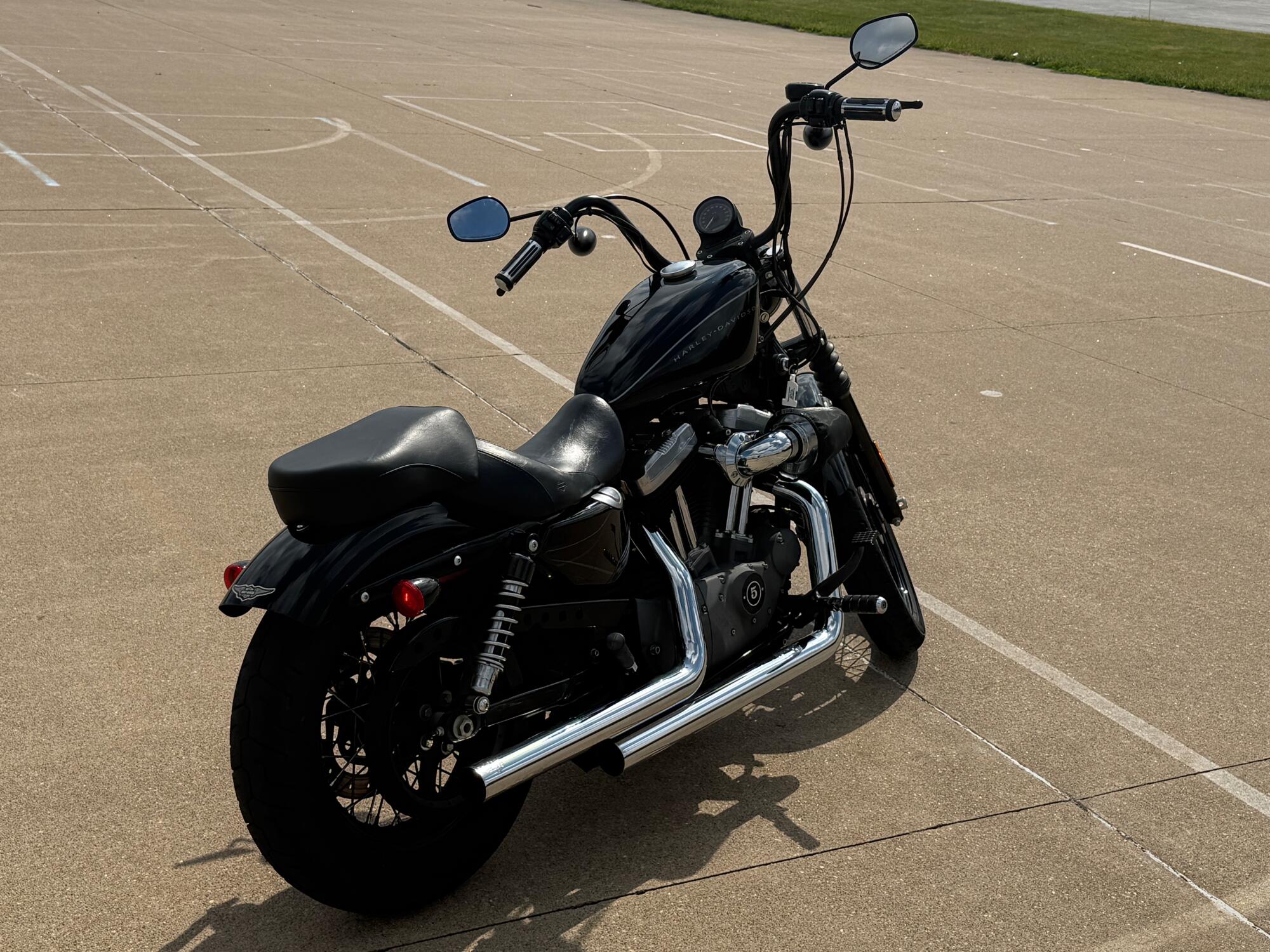 2008 Harley-Davidson® 1200 Nightster® Vivid Black, photo 8