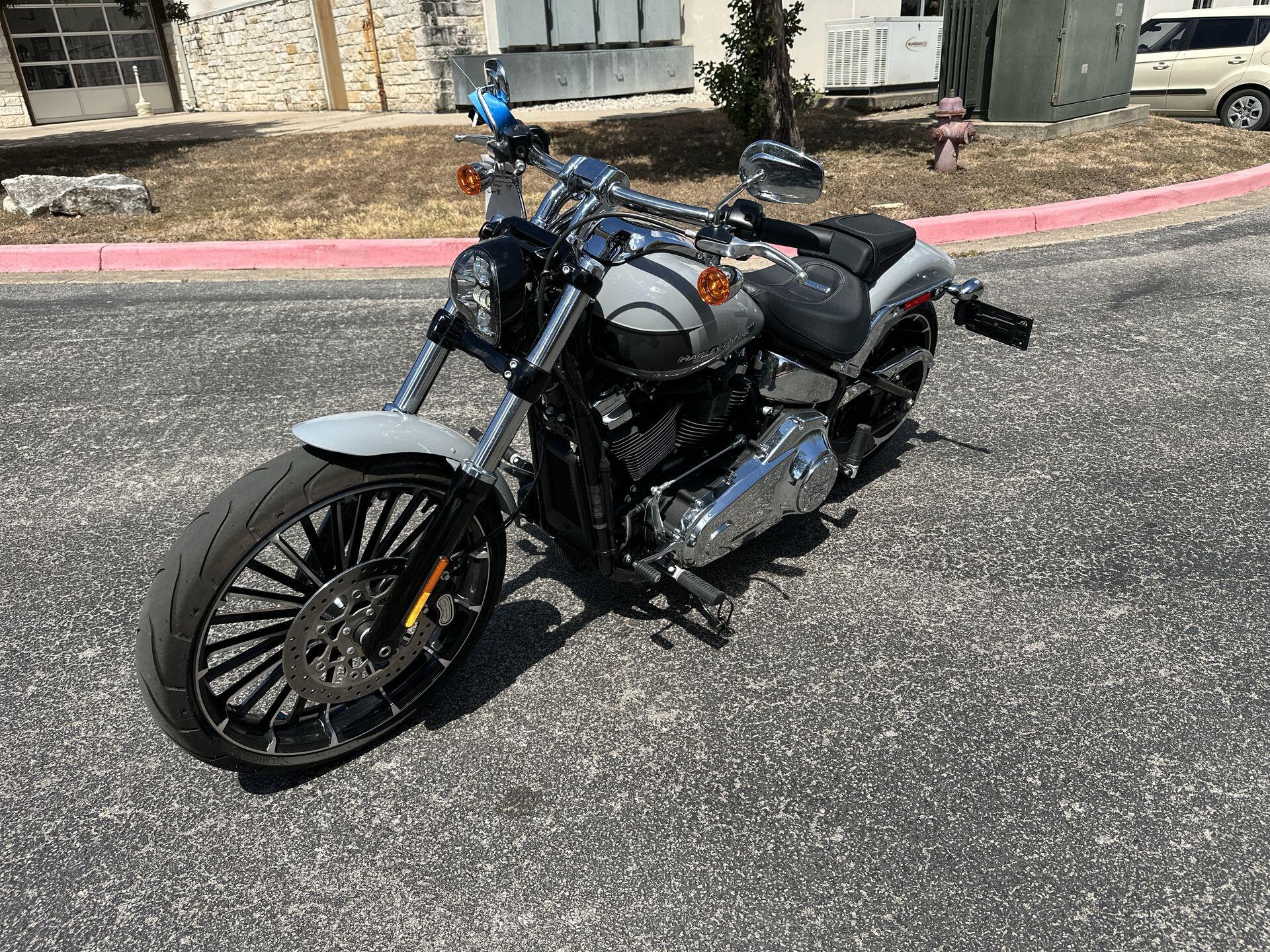 2024 Harley-Davidson® Breakout™ 117 FXBR, photo 6