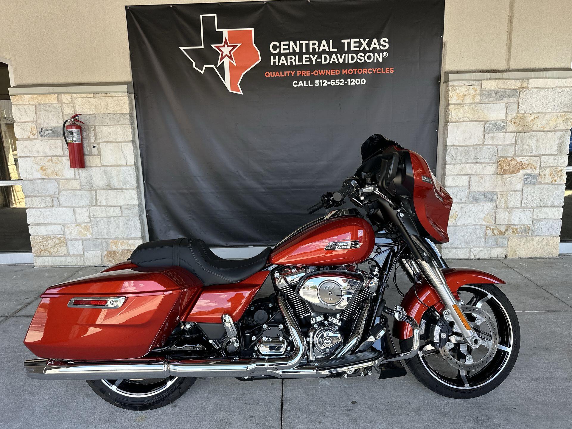 2024 Harley-Davidson® Street Glide® FLHX