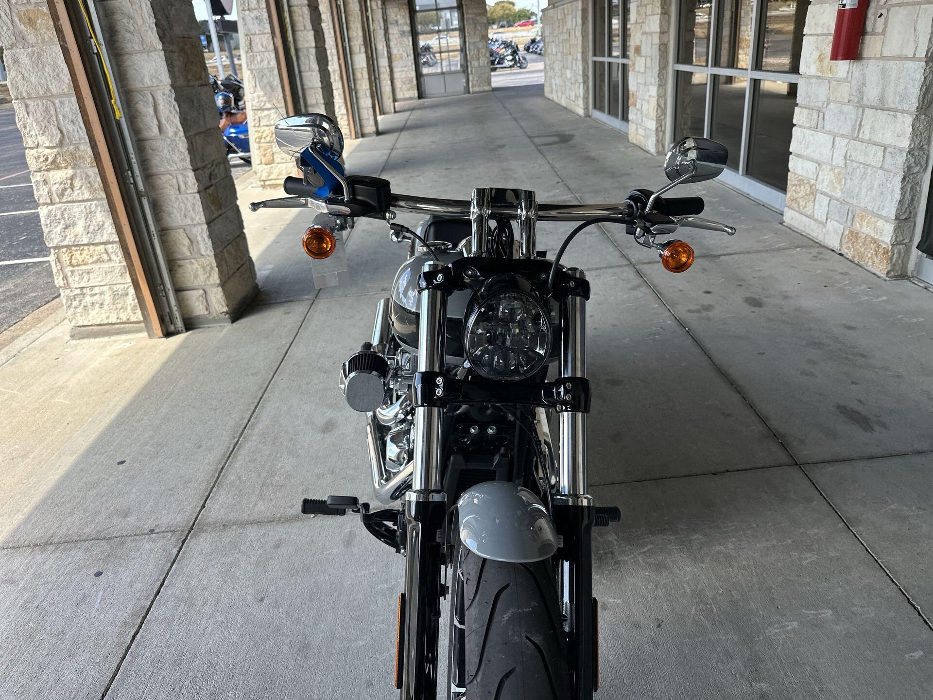 2024 Harley-Davidson® Breakout™ 117 FXBR, photo 11