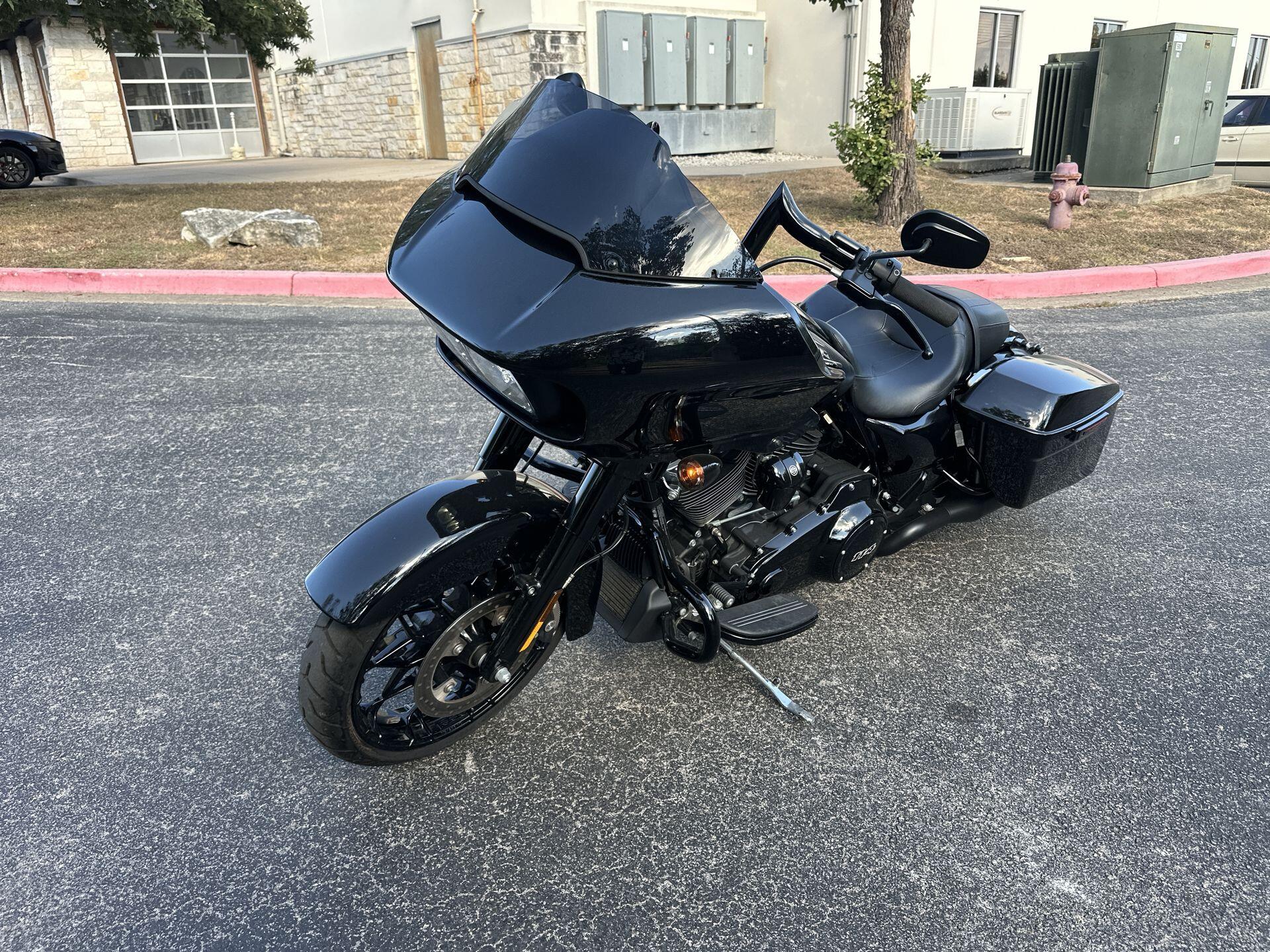 2021 Harley-Davidson® Road Glide® Special FLTRXS, photo 6