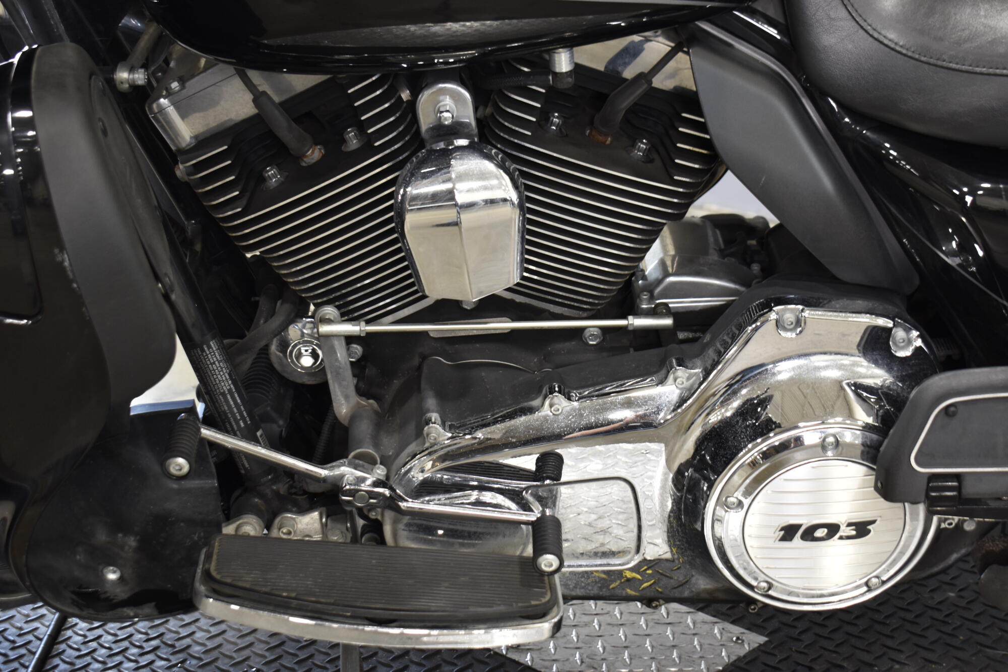2013 Harley-Davidson® Electra Glide® Ultra Limited Black, photo 11