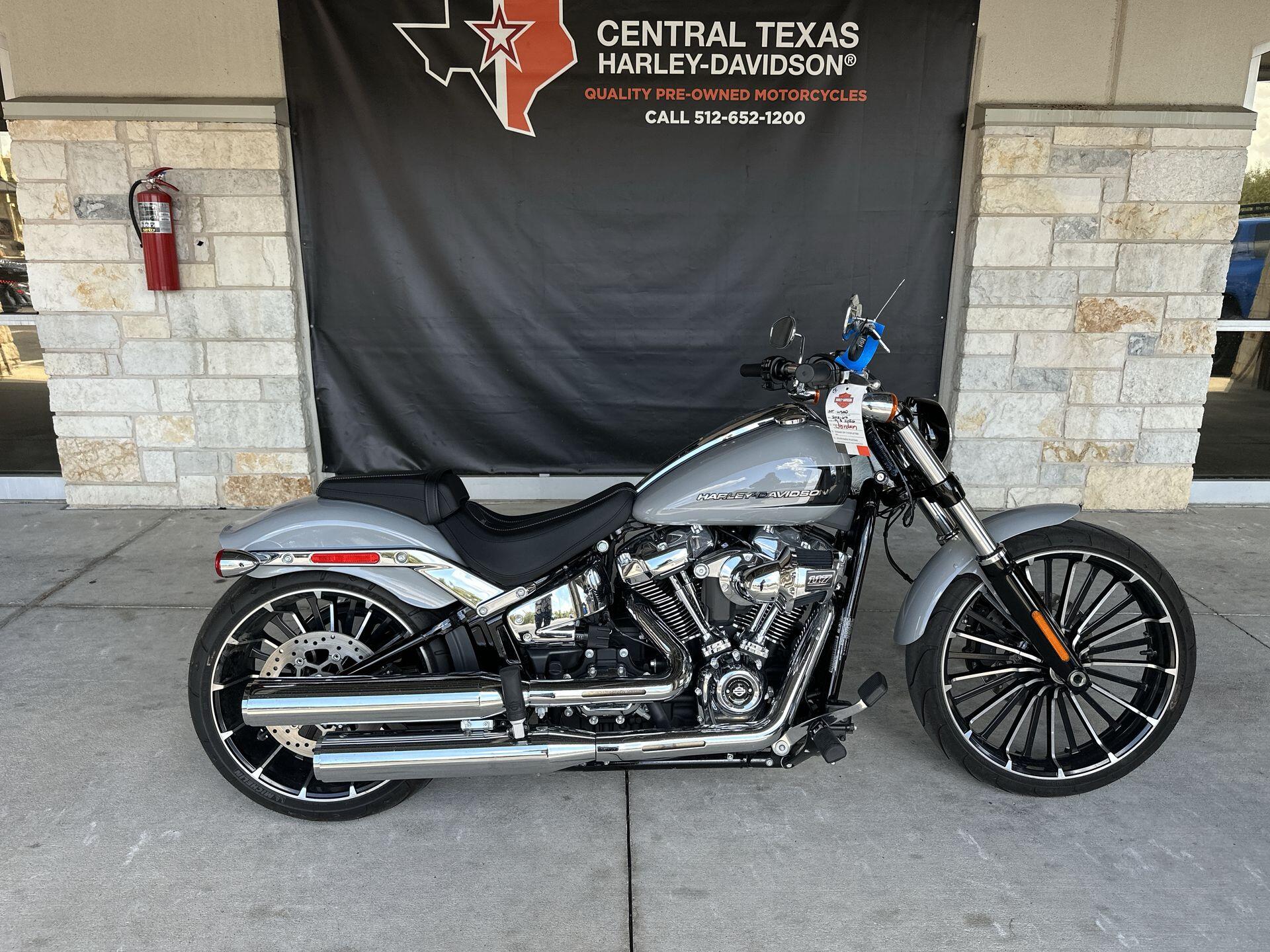 2024 Harley-Davidson® Breakout™ 117 FXBR, photo 3