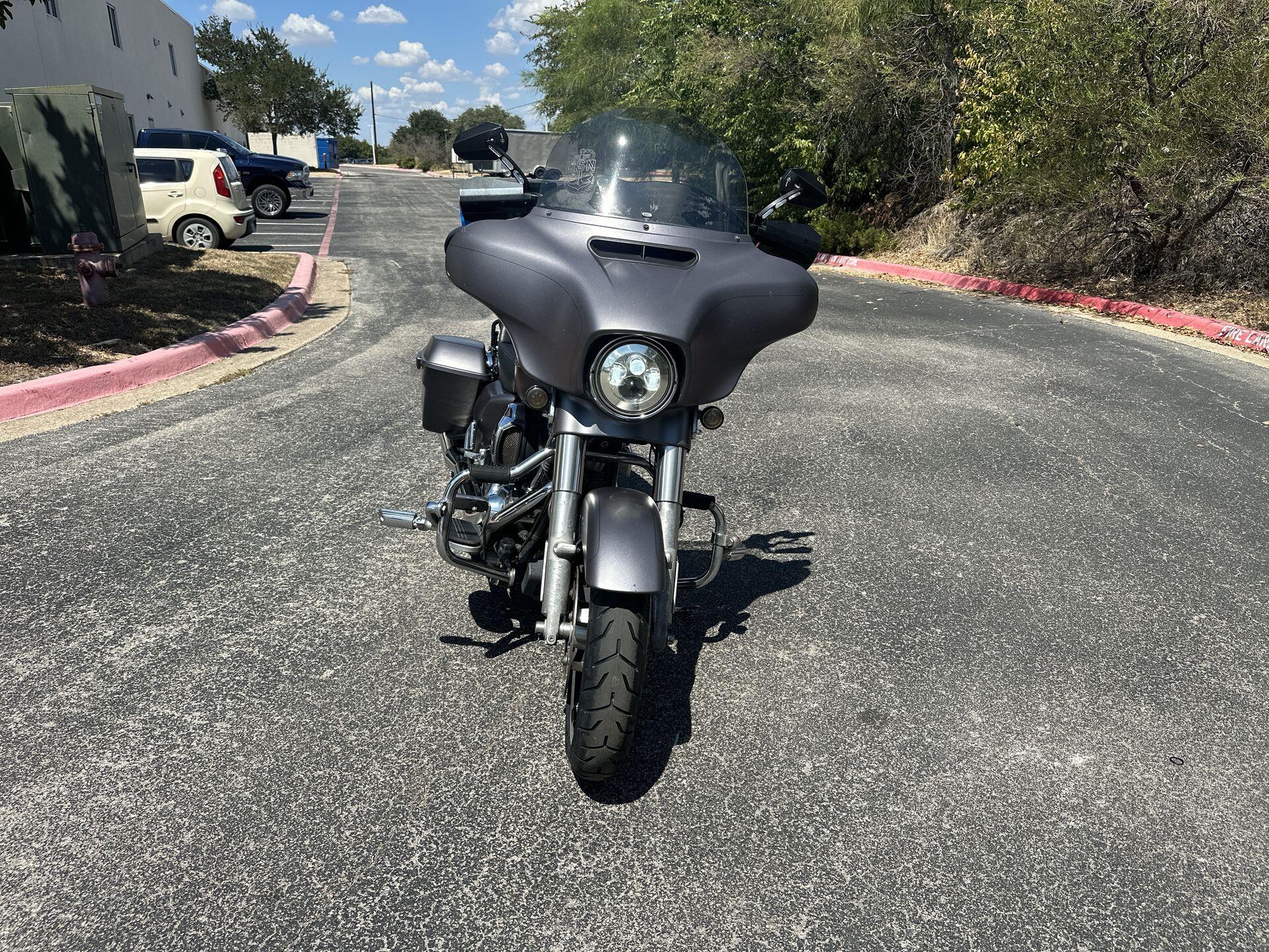 2016 Harley-Davidson® Street Glide® Special FLHXS, photo 5