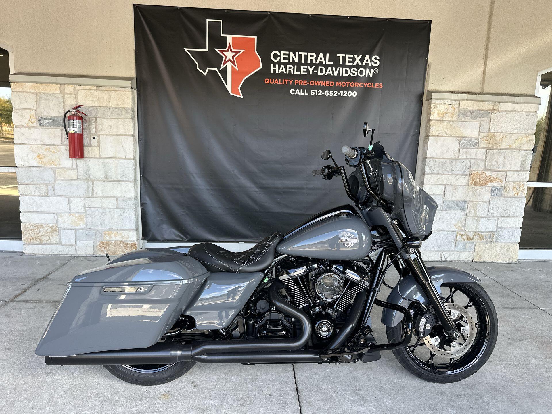2022 Harley-Davidson® Street Glide® Special FLHXS