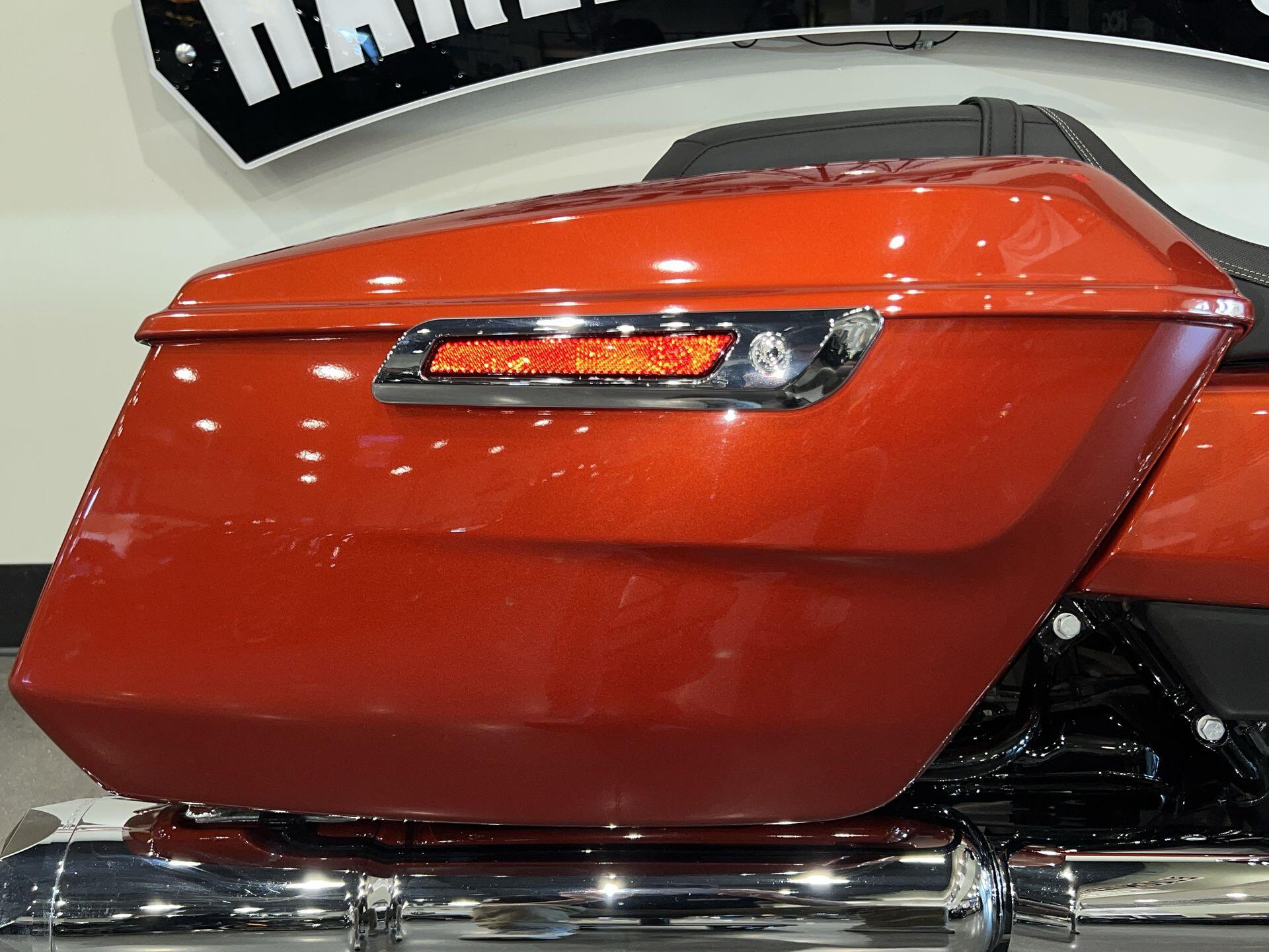 2024 Harley-Davidson® Street Glide® FLHX, photo 9