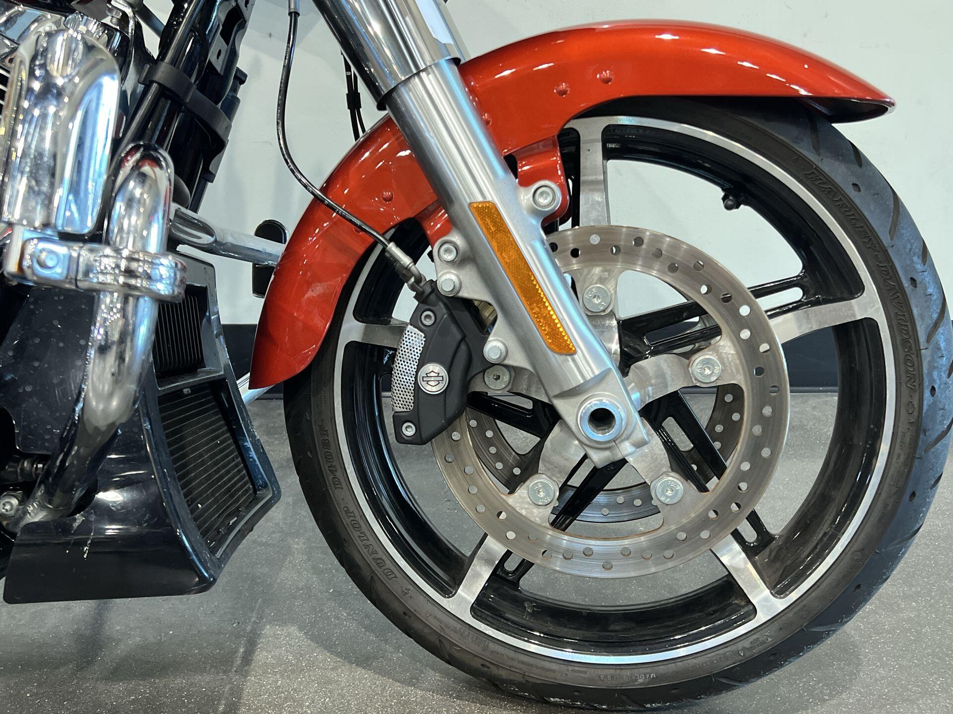 2024 Harley-Davidson® Street Glide® FLHX, photo 4