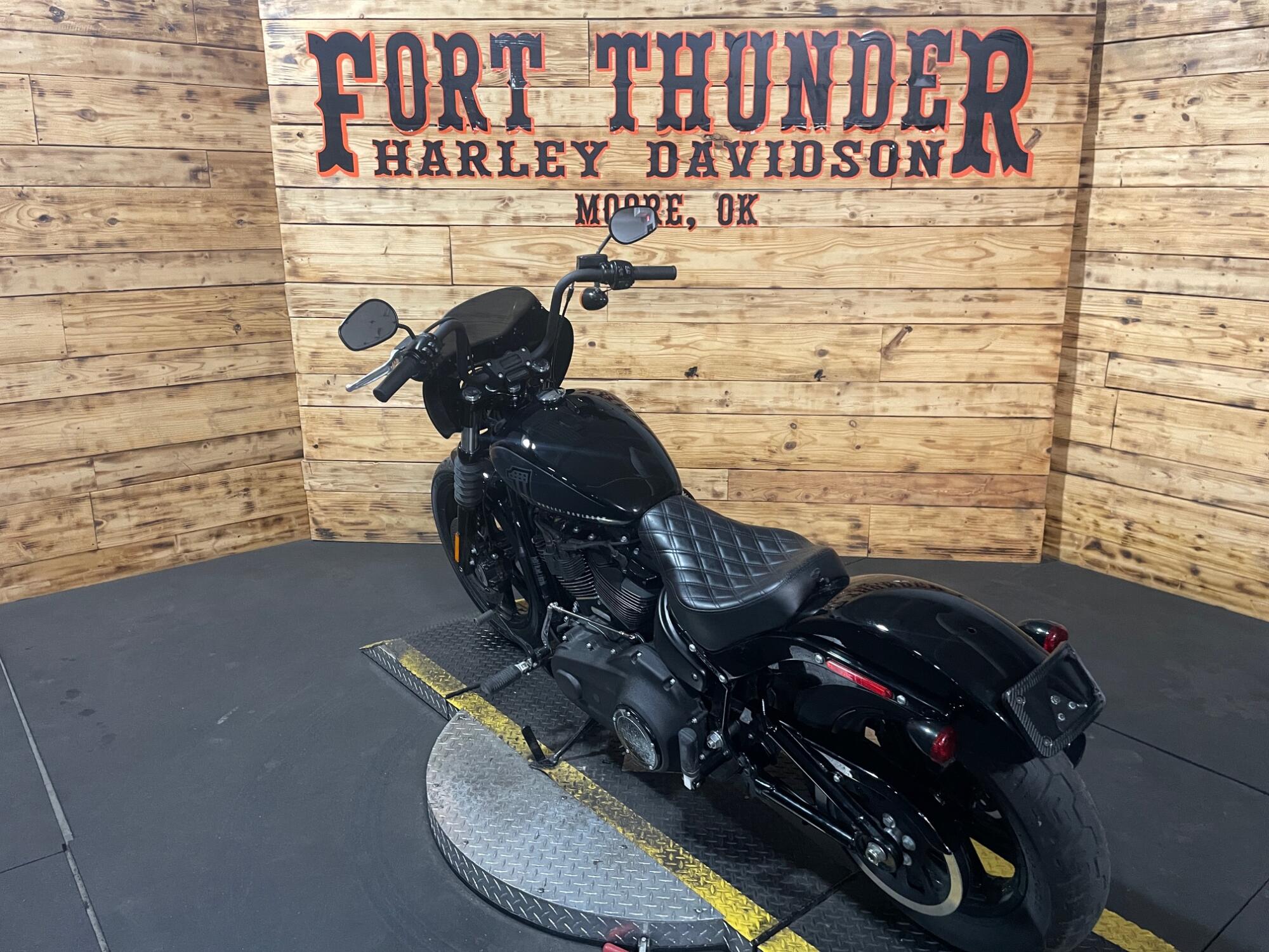 2024 Harley-Davidson® Street Bob® 114 FXBBS, photo 11