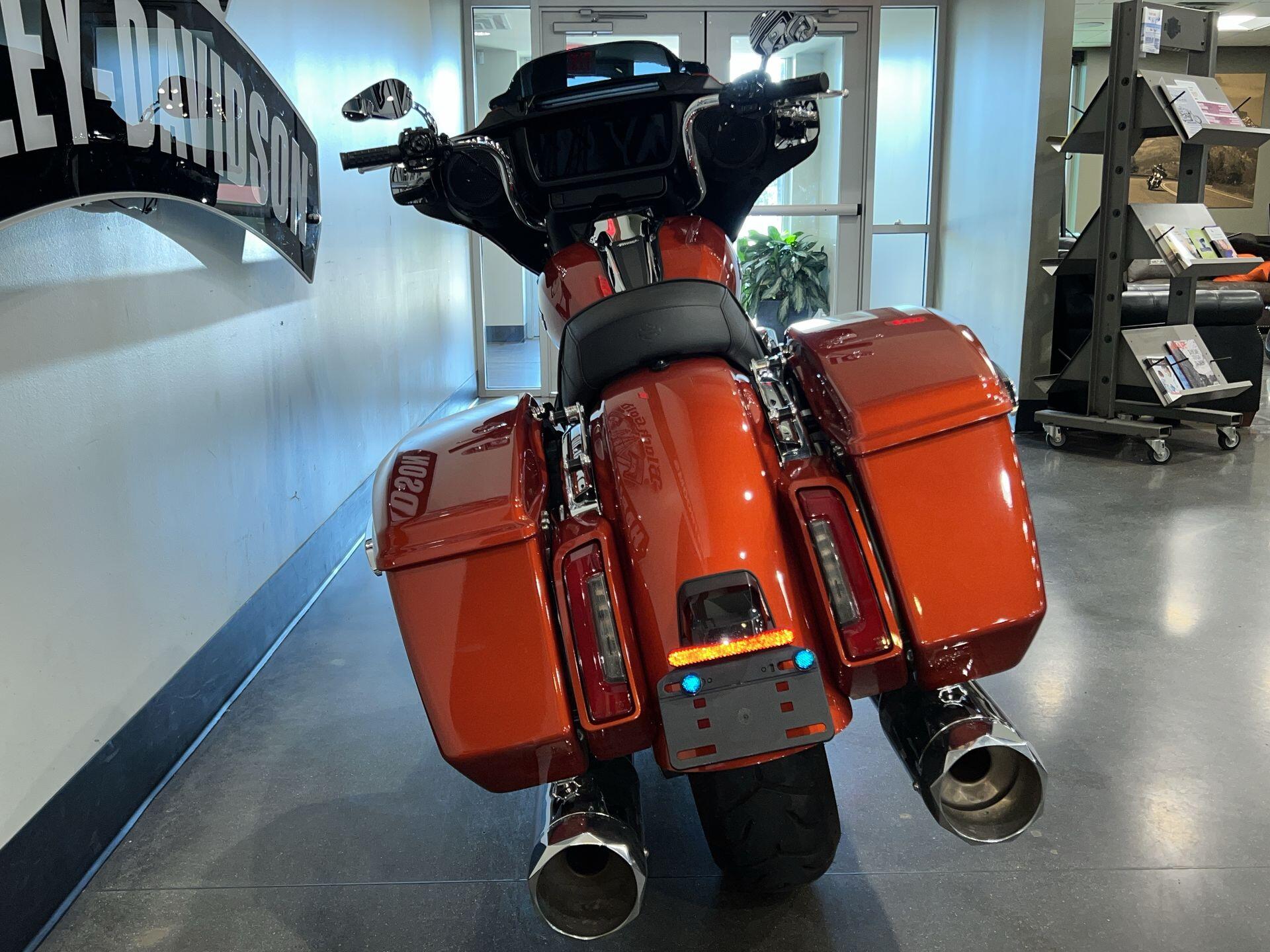 2024 Harley-Davidson® Street Glide® FLHX, photo 11