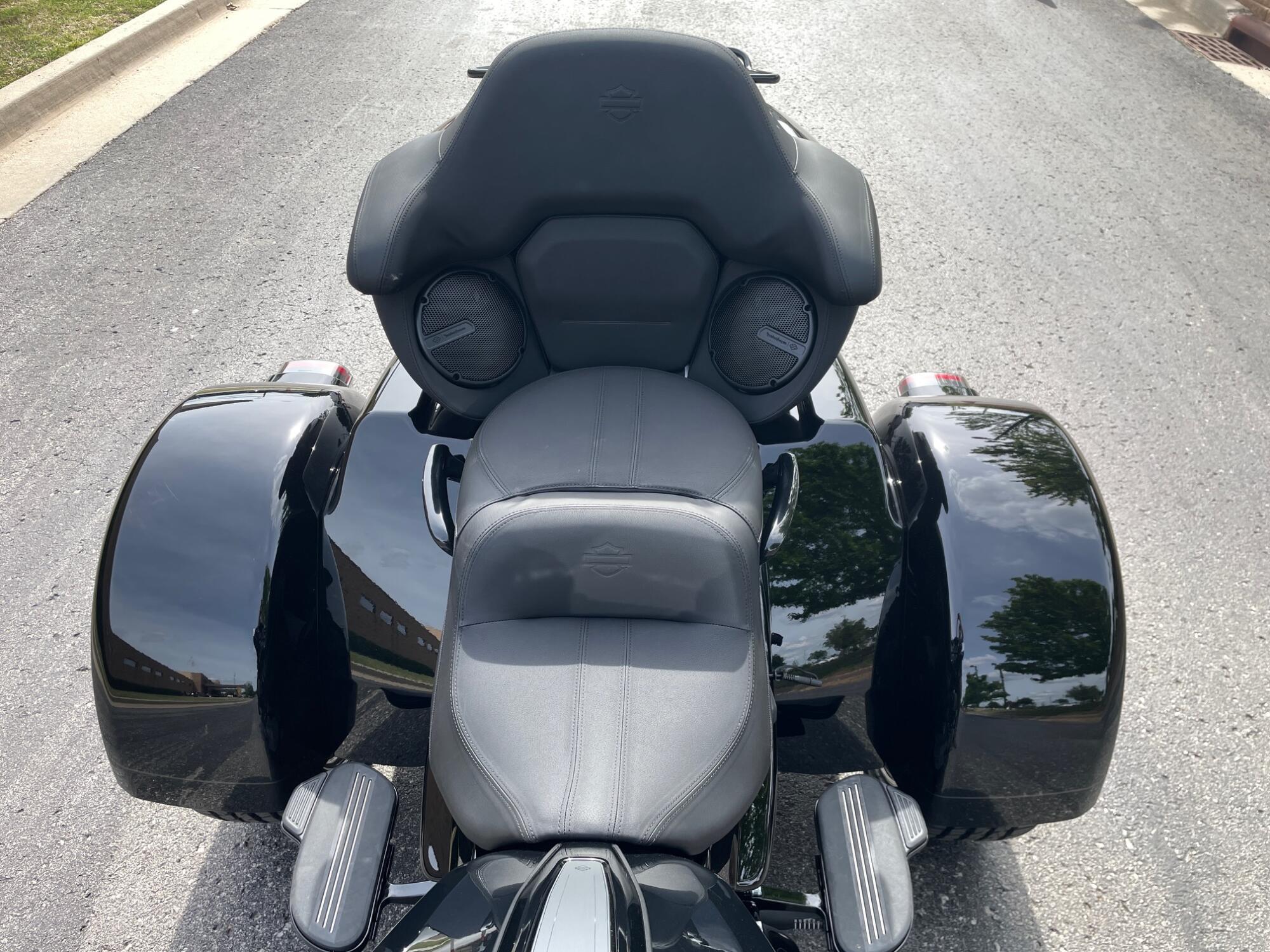 2026 Harley-Davidson® Street Glide 3 Limited FLHLT, photo 7